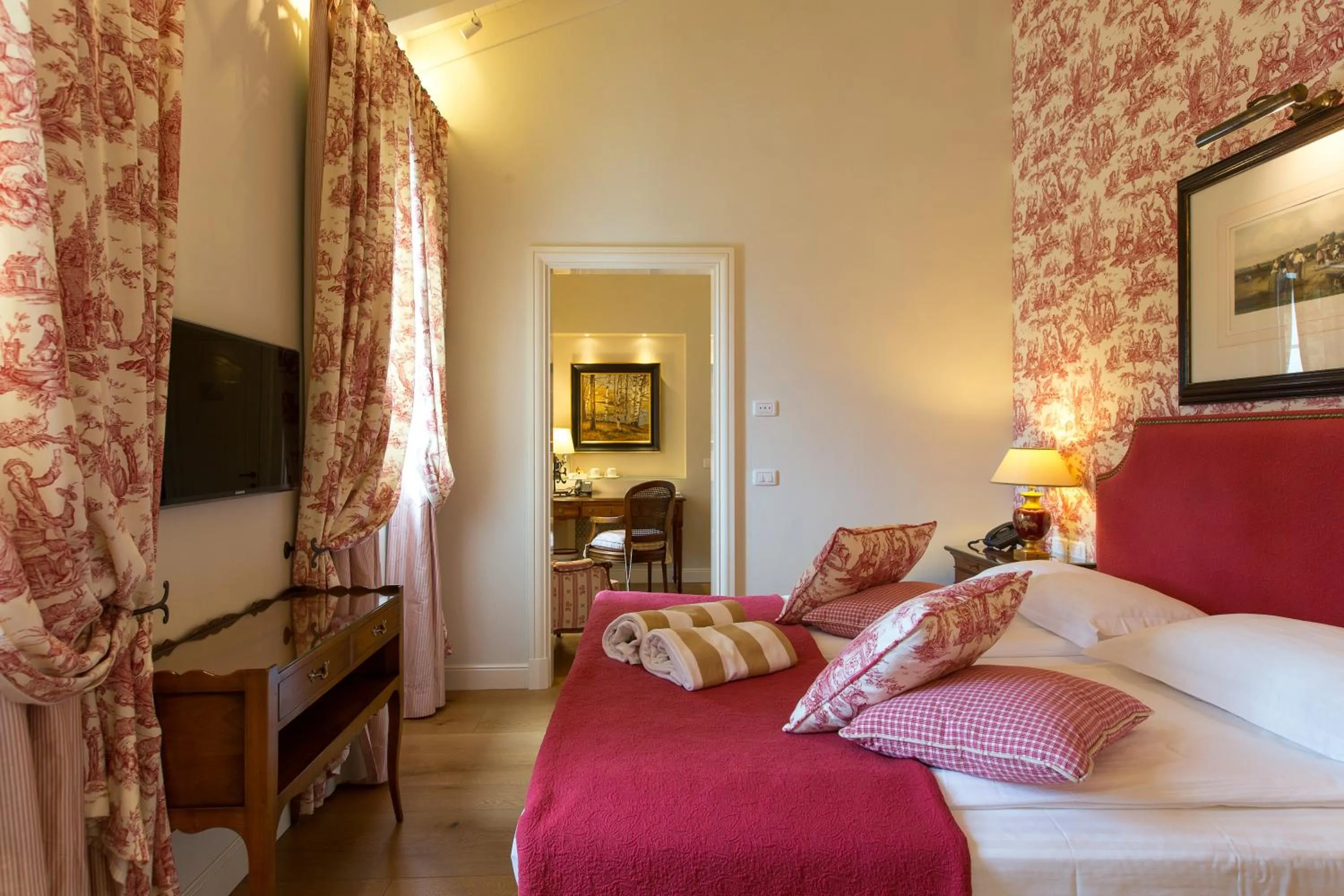 Bed in ROMANTIK Relais d'Arfanta