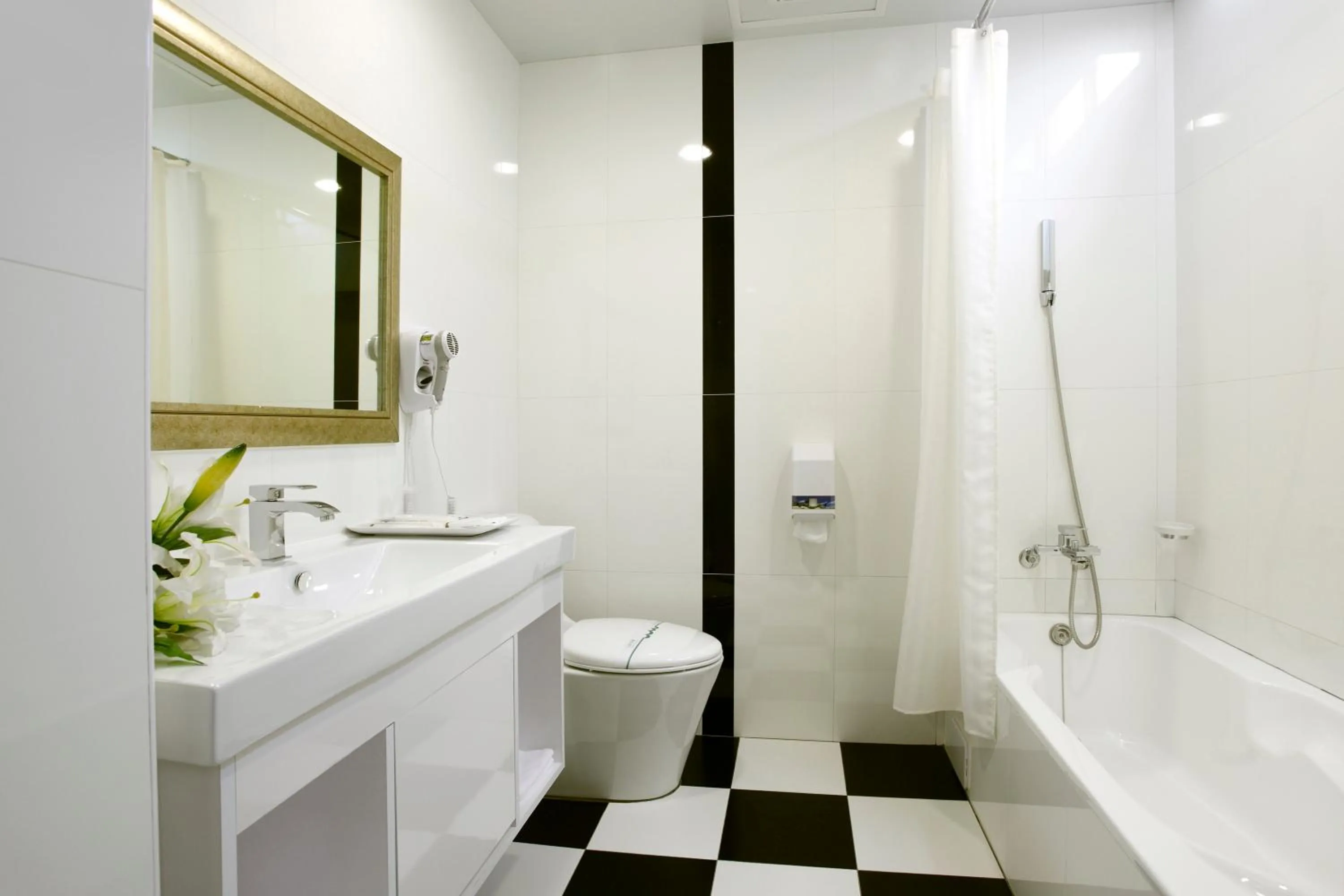 Bathroom in Yoyo Hotel