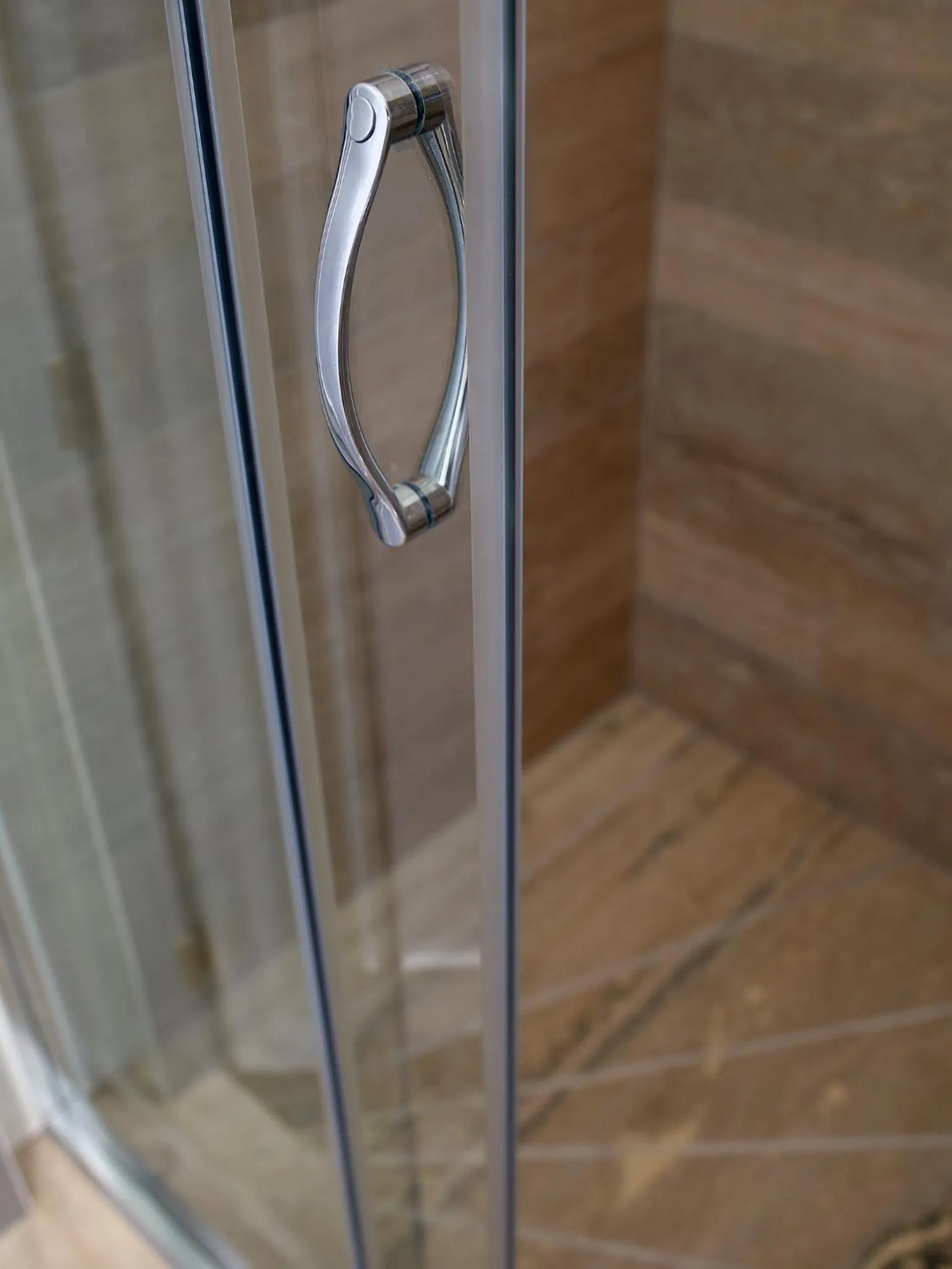 Shower in Piccolo di Piazza di Spagna Suites