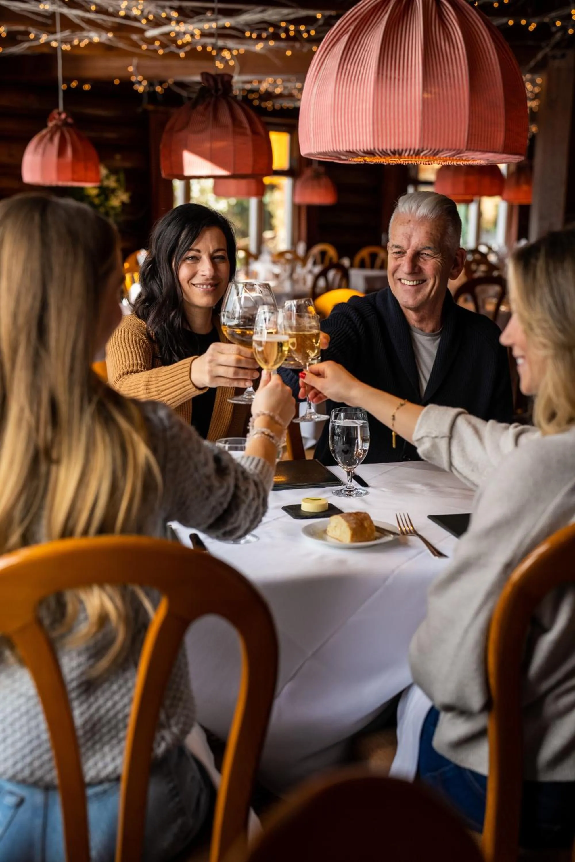 Restaurant/places to eat in Post Hotel & Spa