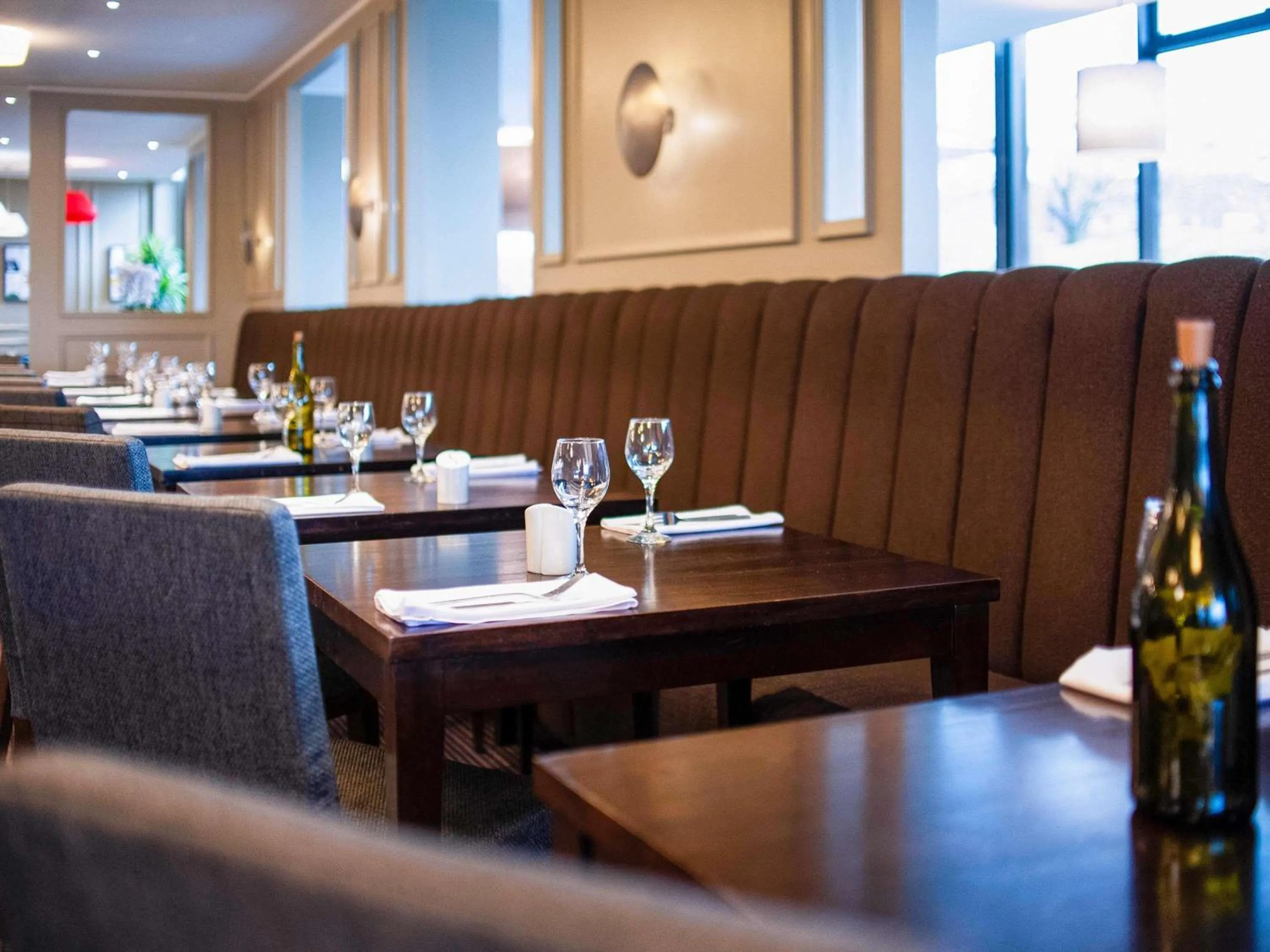 Restaurant/places to eat in Mercure Telford Centre Hotel