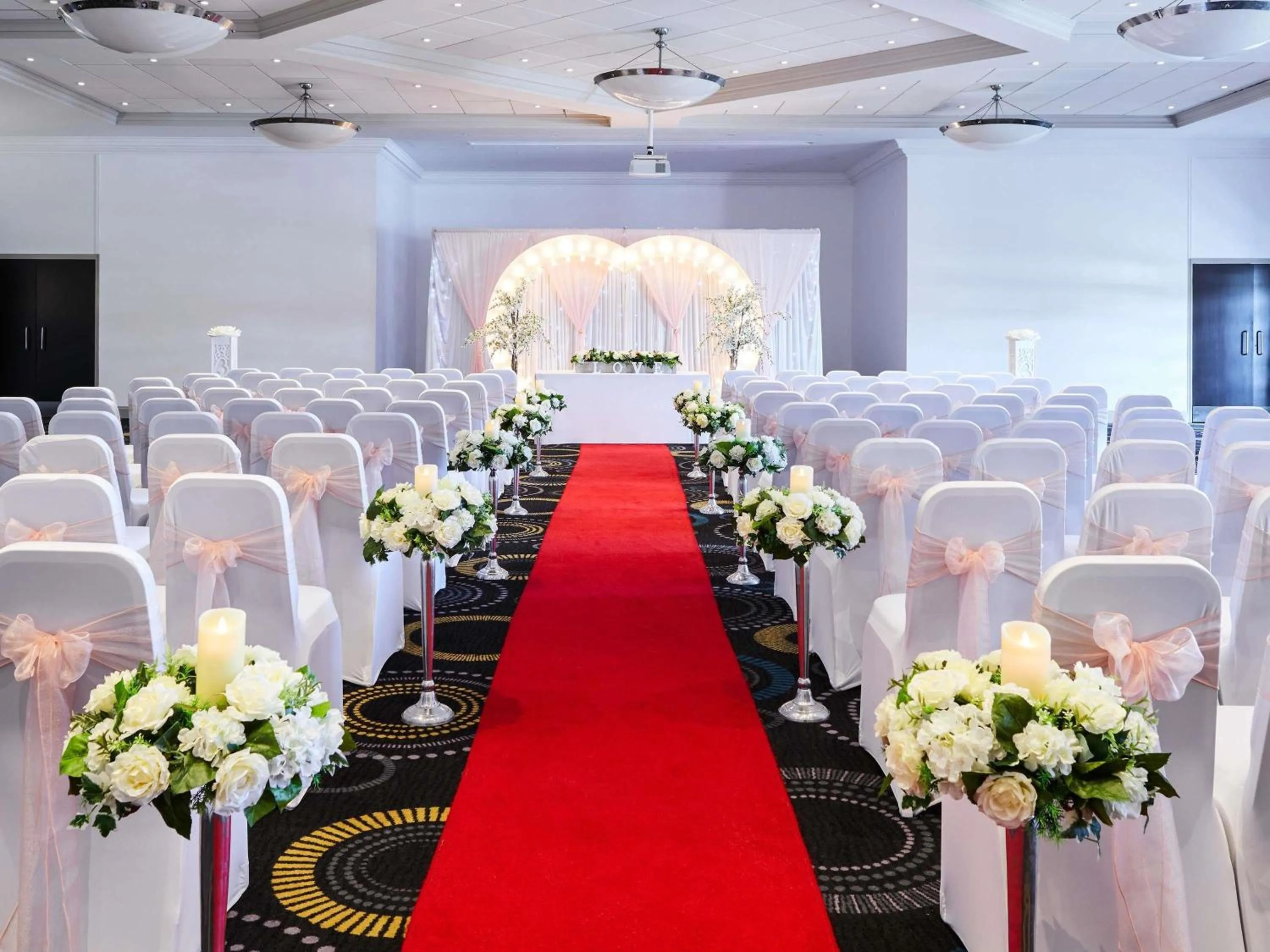 wedding in Mercure Telford Centre Hotel