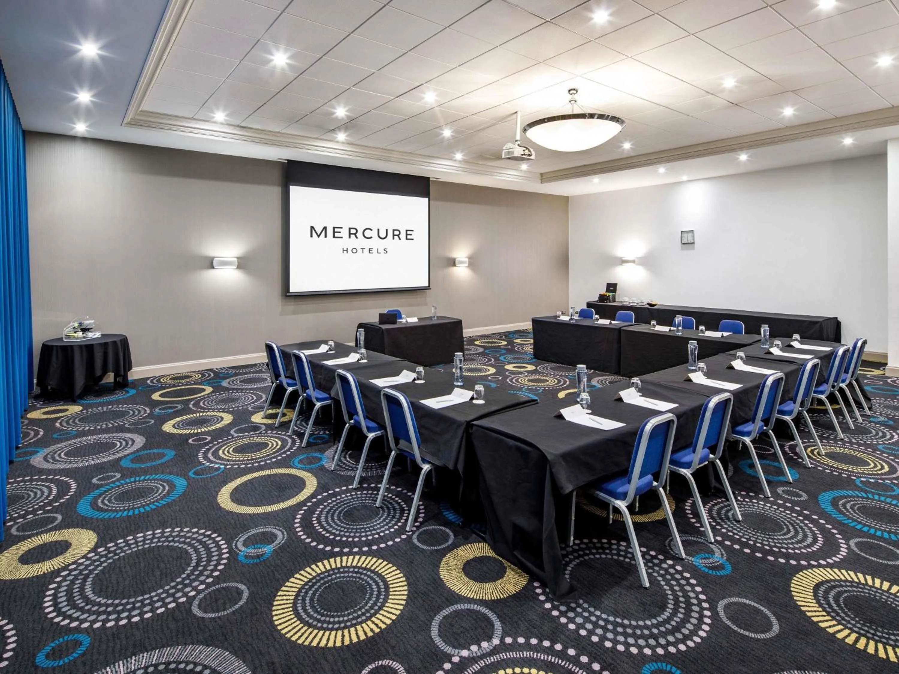 Meeting/conference room in Mercure Telford Centre Hotel