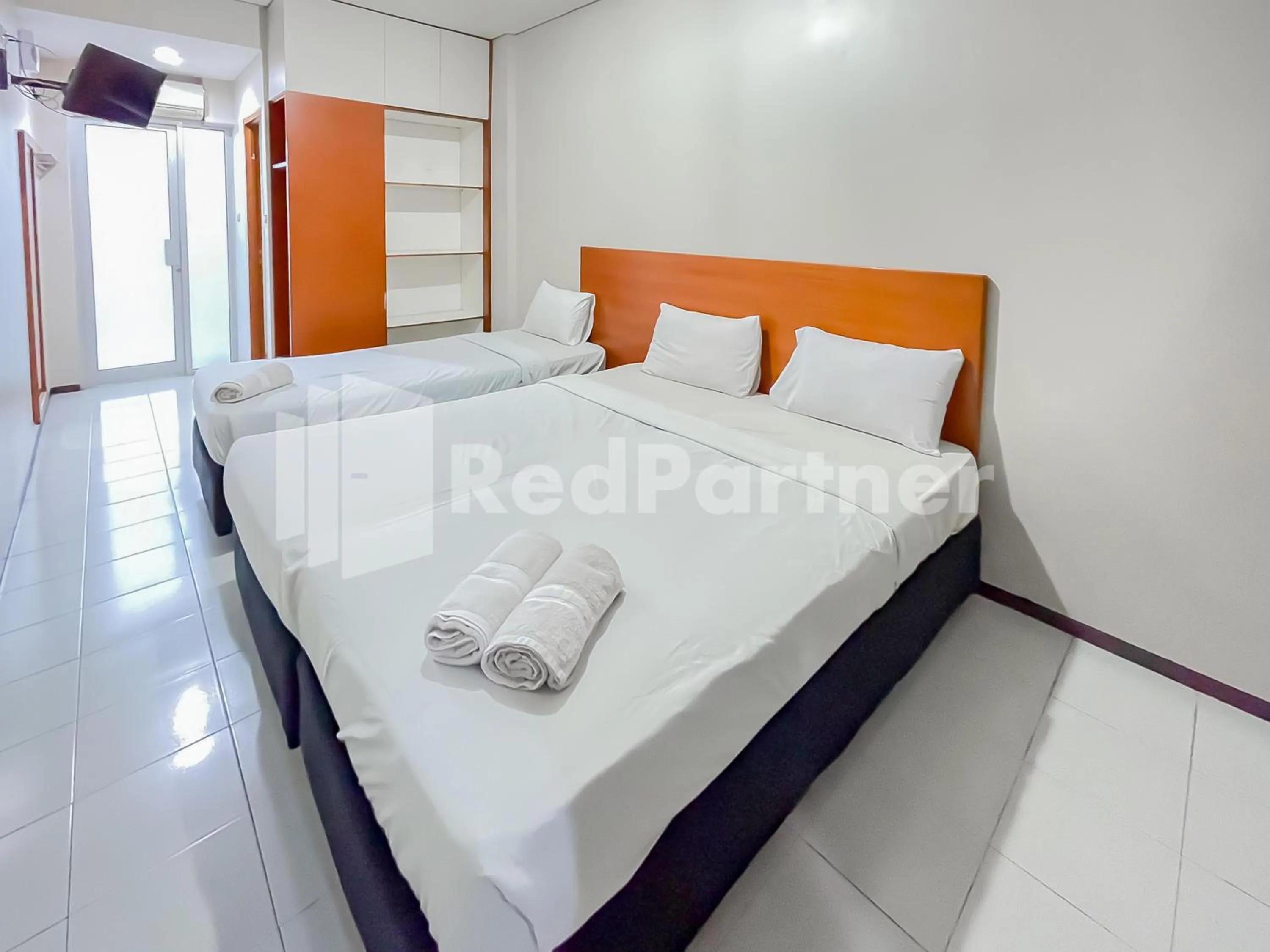 Bedroom in Sang Surya GuestHouse Syariah Near RS Hasan Sadikin Mitra RedDoorz