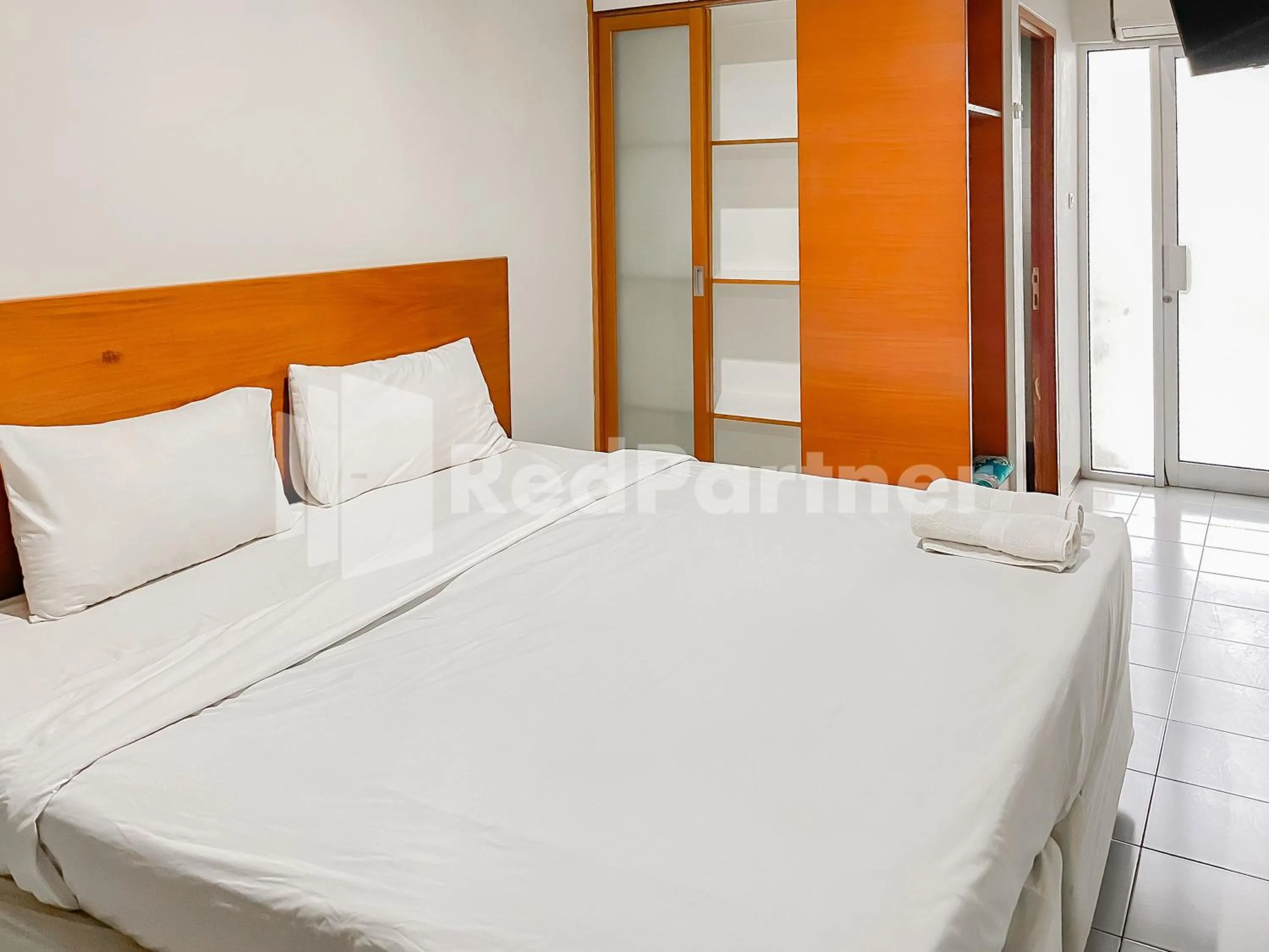 Bedroom in Sang Surya GuestHouse Syariah Near RS Hasan Sadikin Mitra RedDoorz