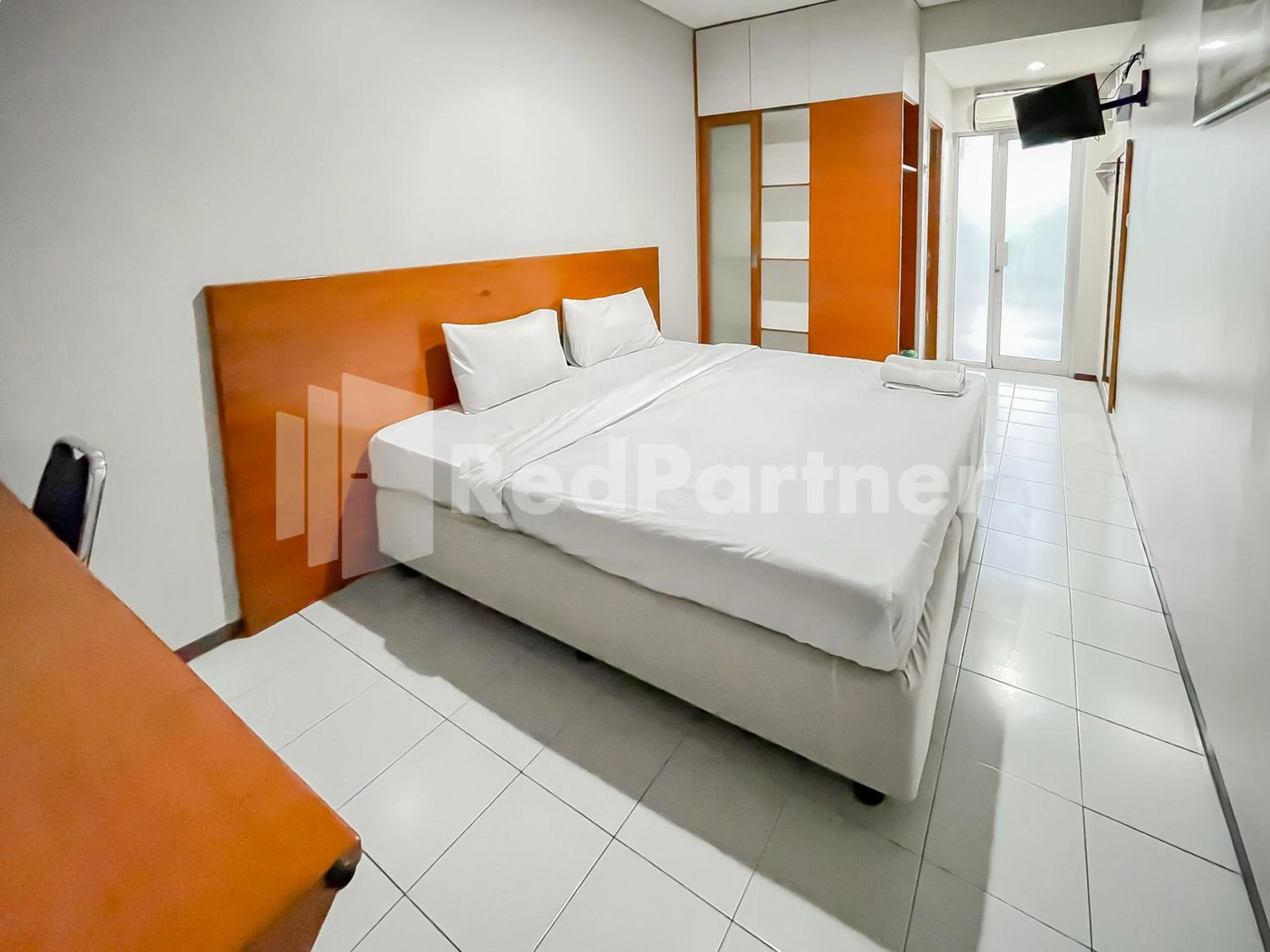 Bedroom in Sang Surya GuestHouse Syariah Near RS Hasan Sadikin Mitra RedDoorz