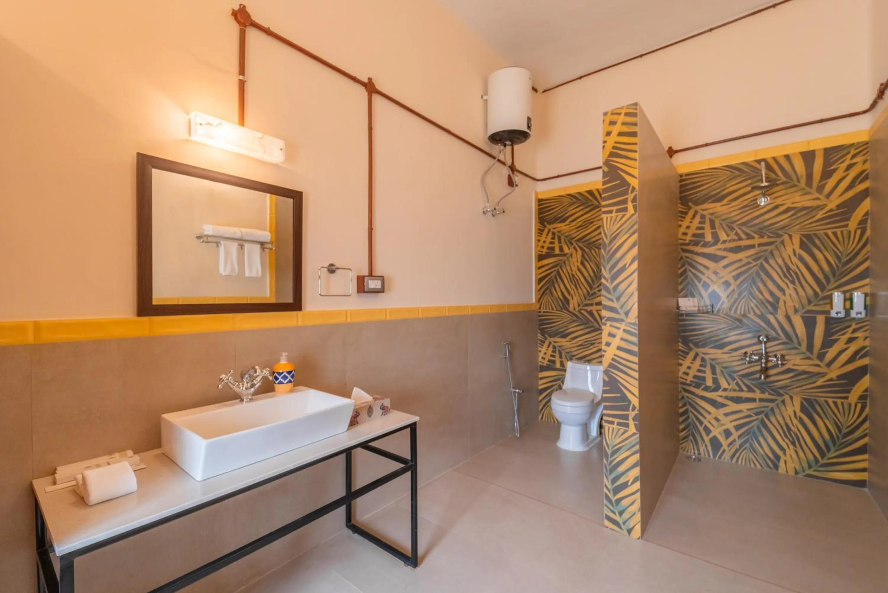 Bathroom in Tree Of Life Bhadrajun House, Jodhpur