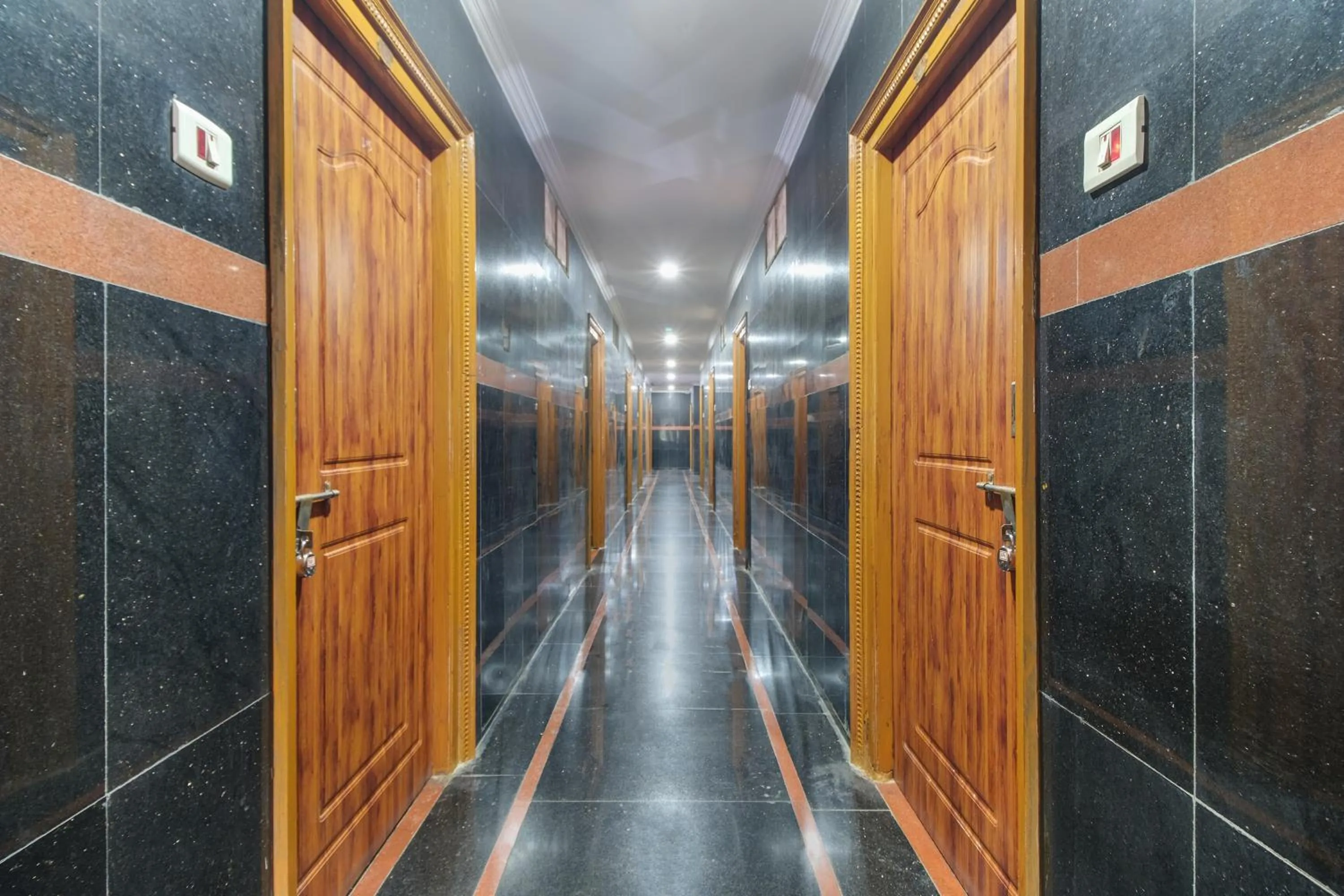 Lobby or reception in Hotel O Sir Vr Sairam Lodge