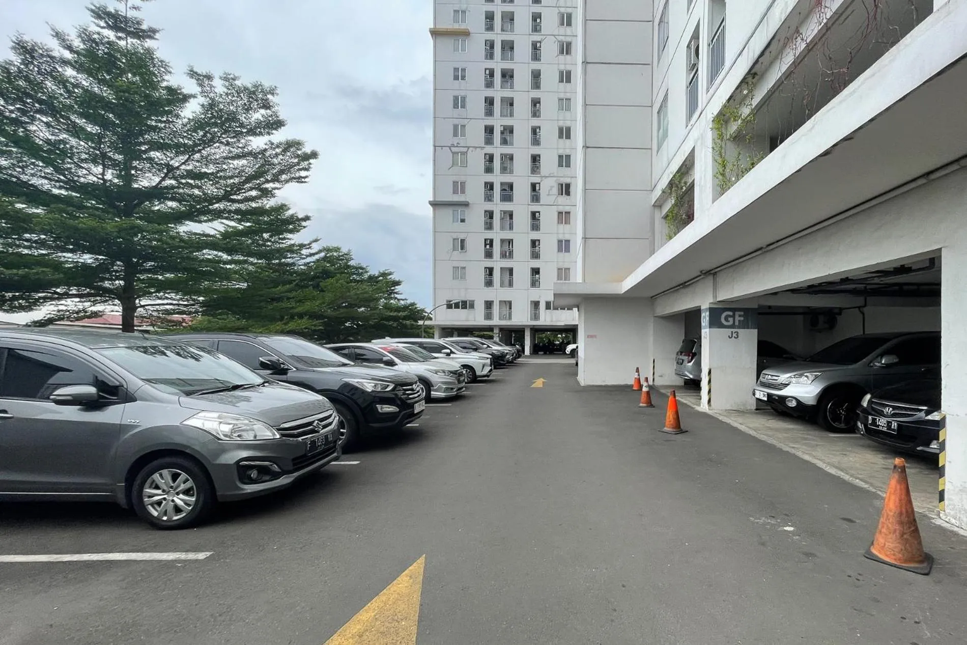 Parking in RedLiving Apartemen Bassura City - Premium Property