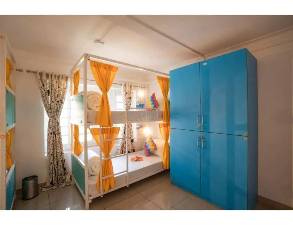 Bed in goSTOPS Srinagar