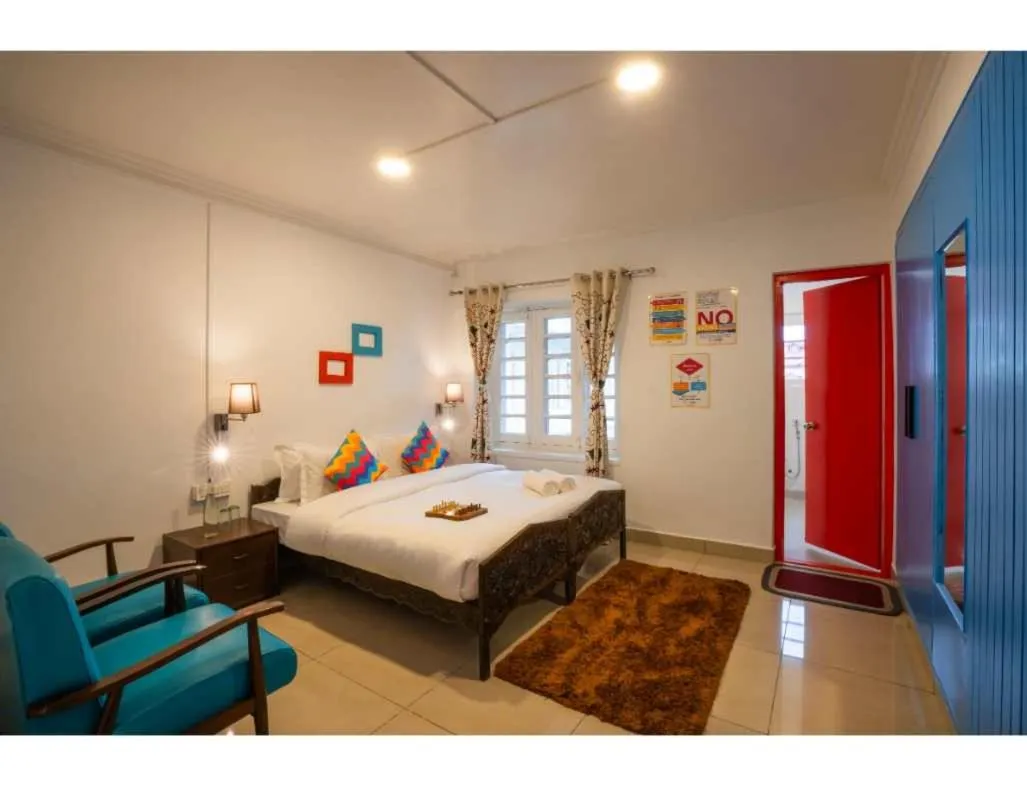 Bed in goSTOPS Srinagar