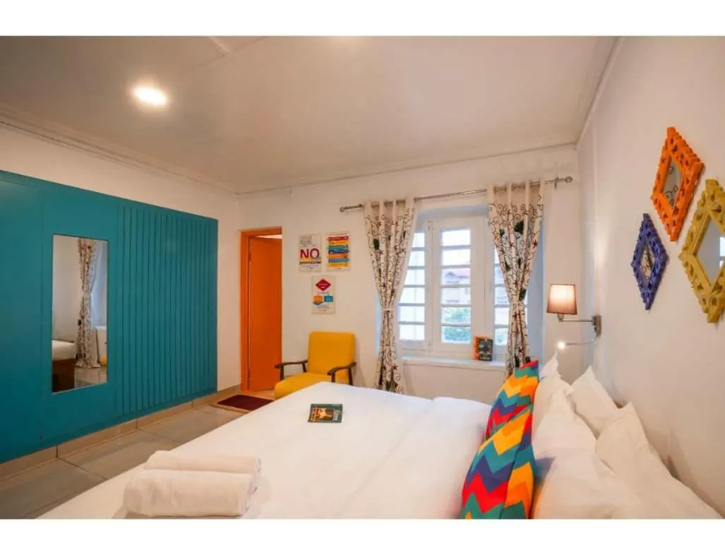 Bed in goSTOPS Srinagar