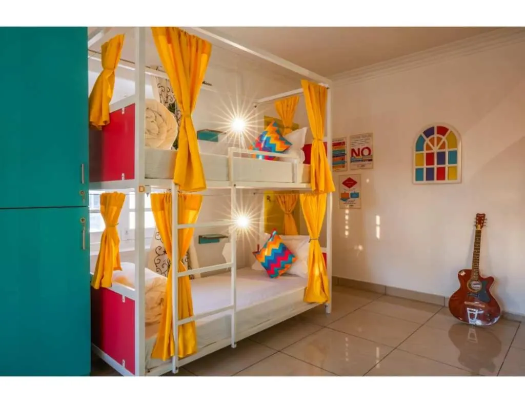 Bed in goSTOPS Srinagar