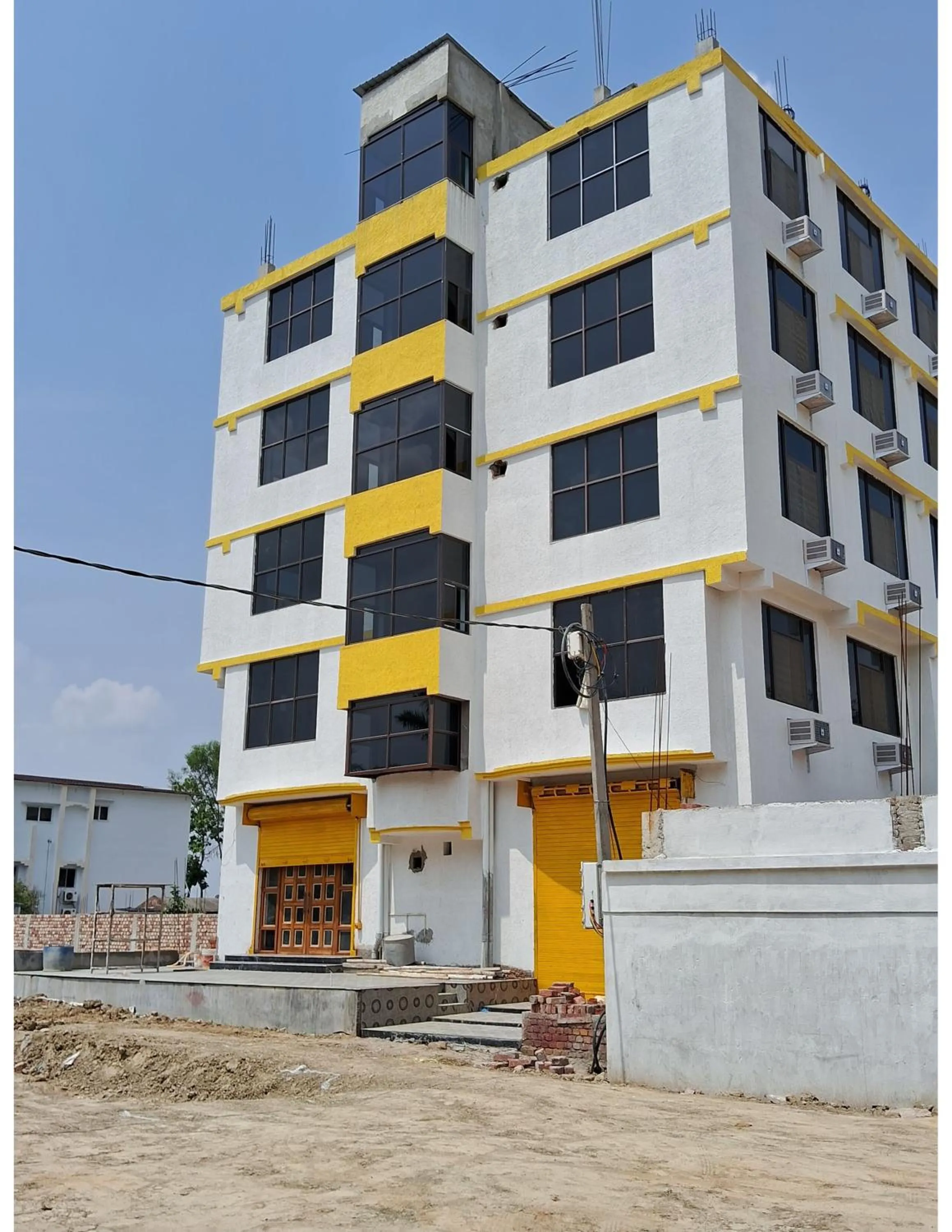 Hotel Gridhakuta International