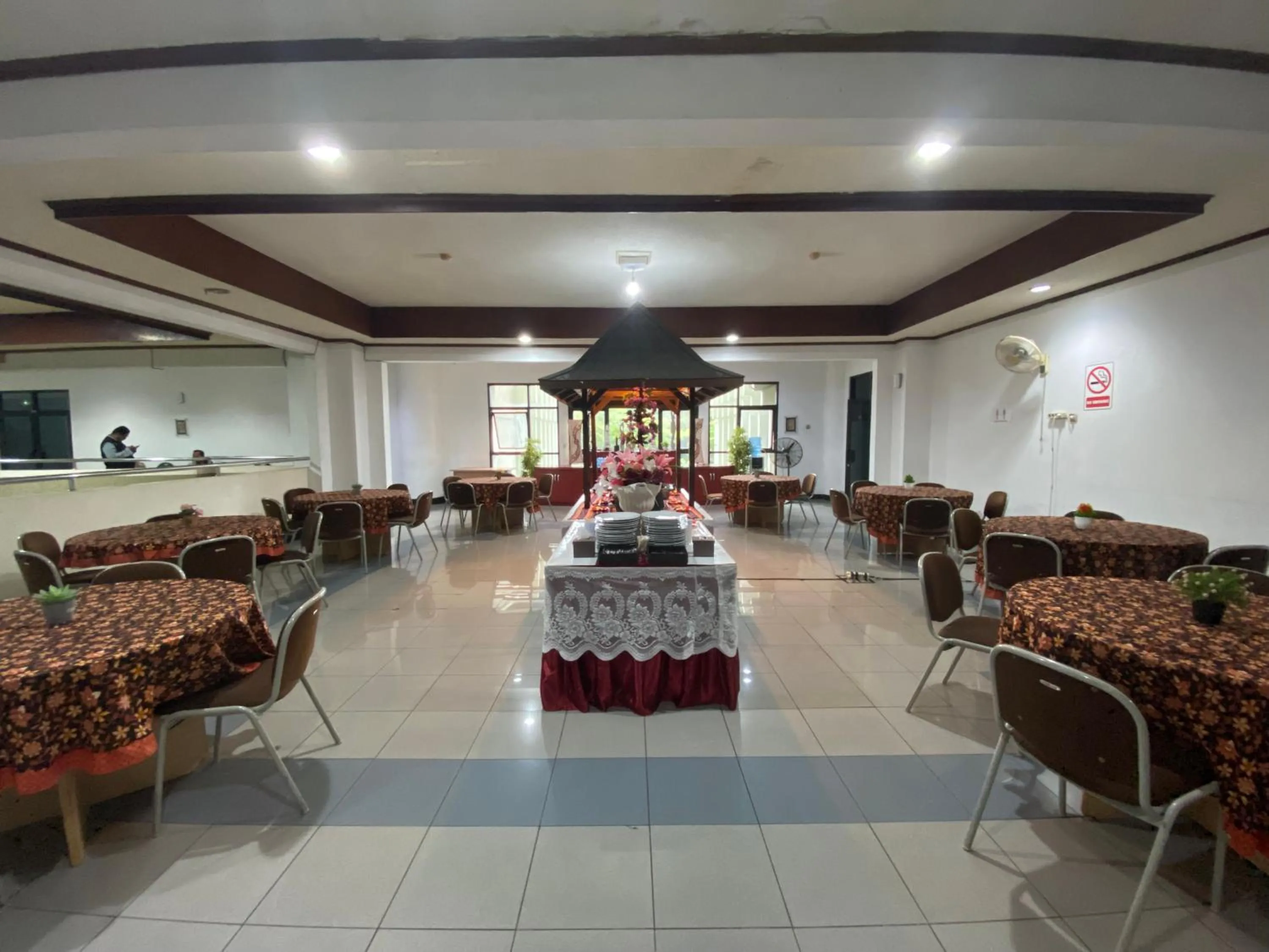 Restaurant/places to eat in Graha Widya Bhakti at STIESIA Surabaya