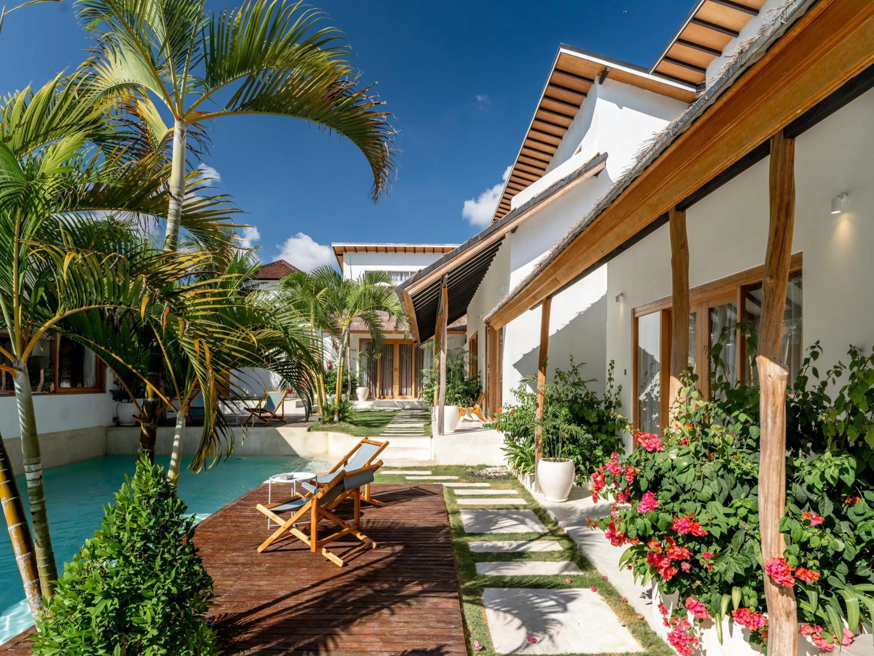 Property building in Berawa Village Suite