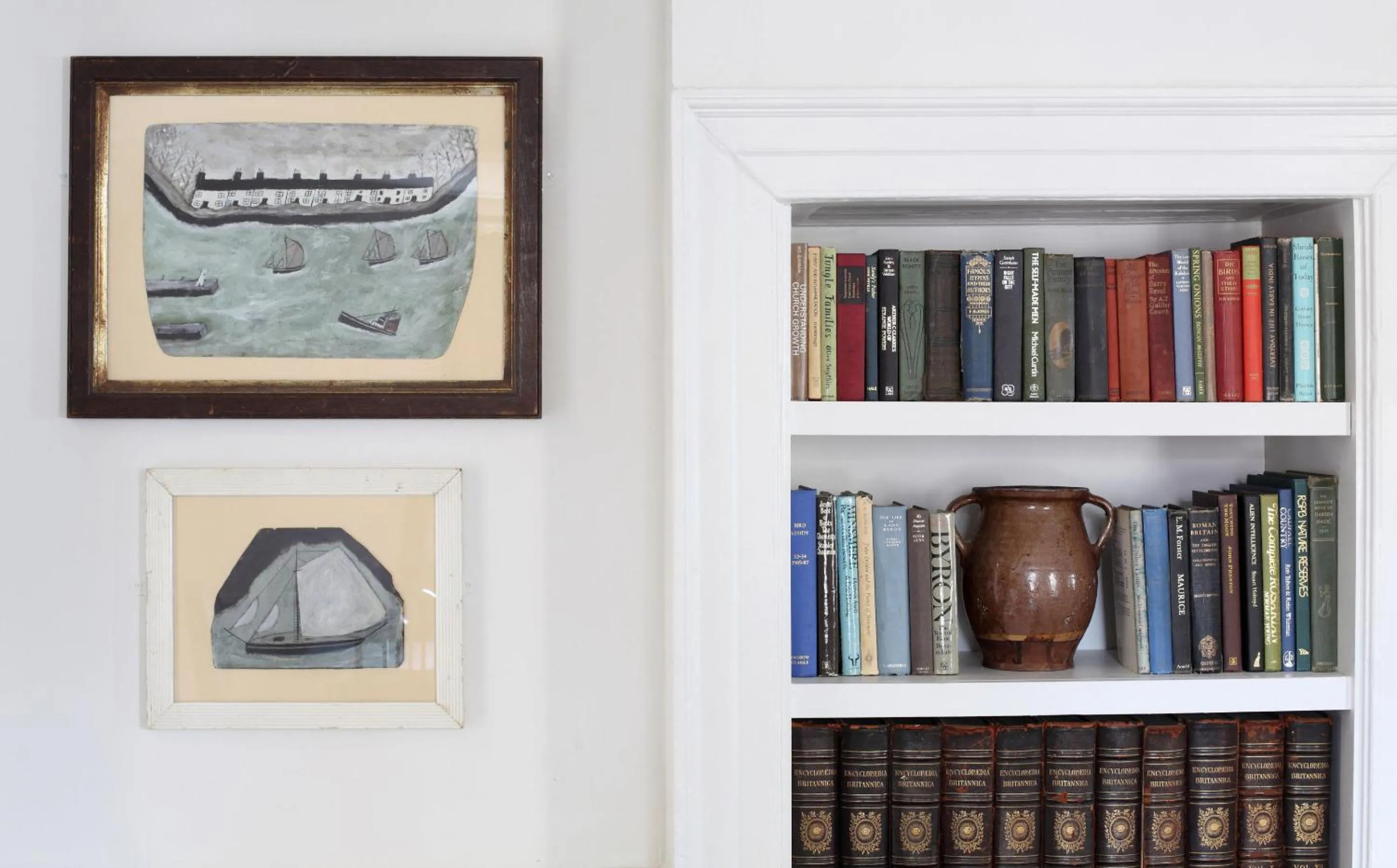 Dining area in Black Lion Hotel