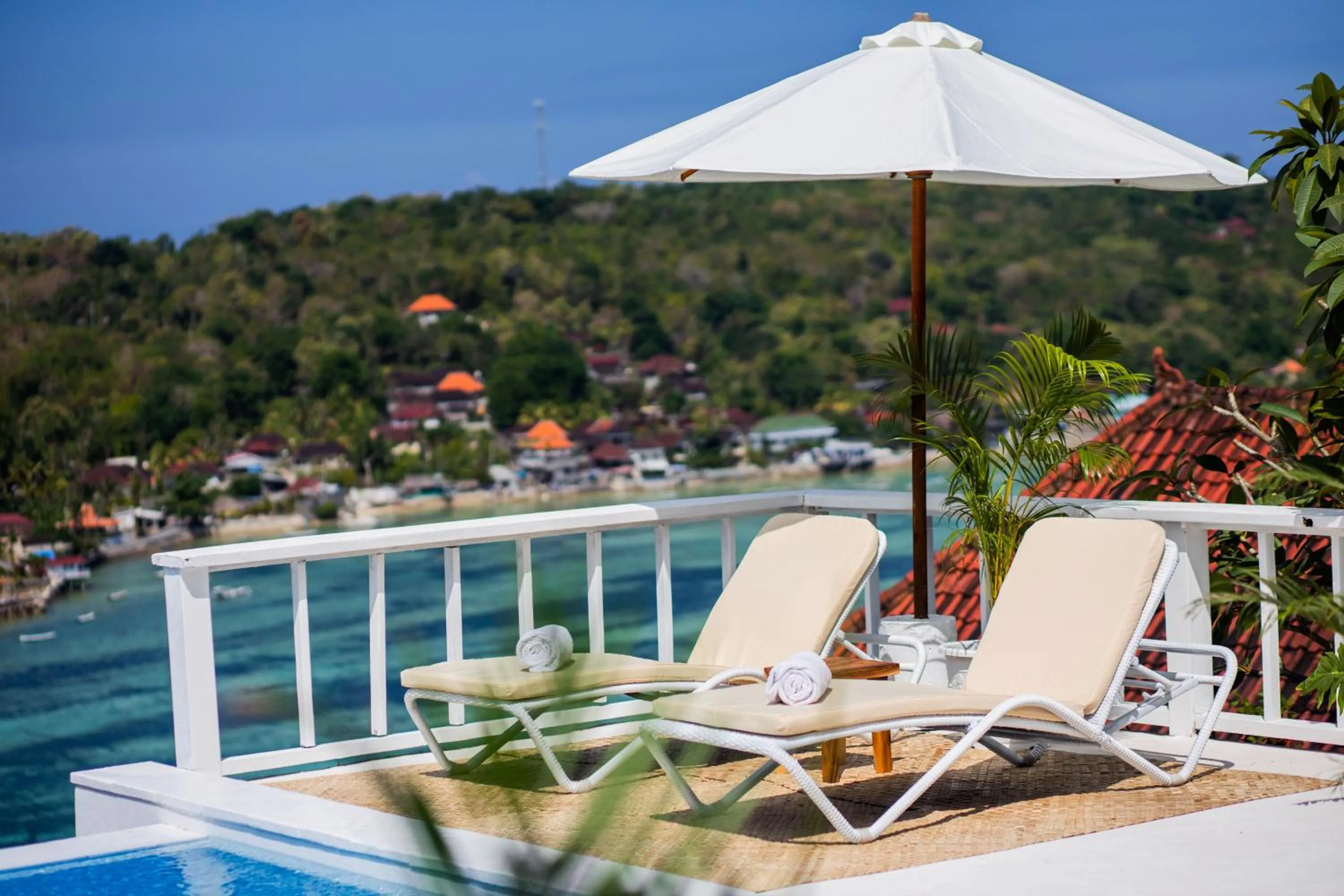 Pool view in Stardust Villas
