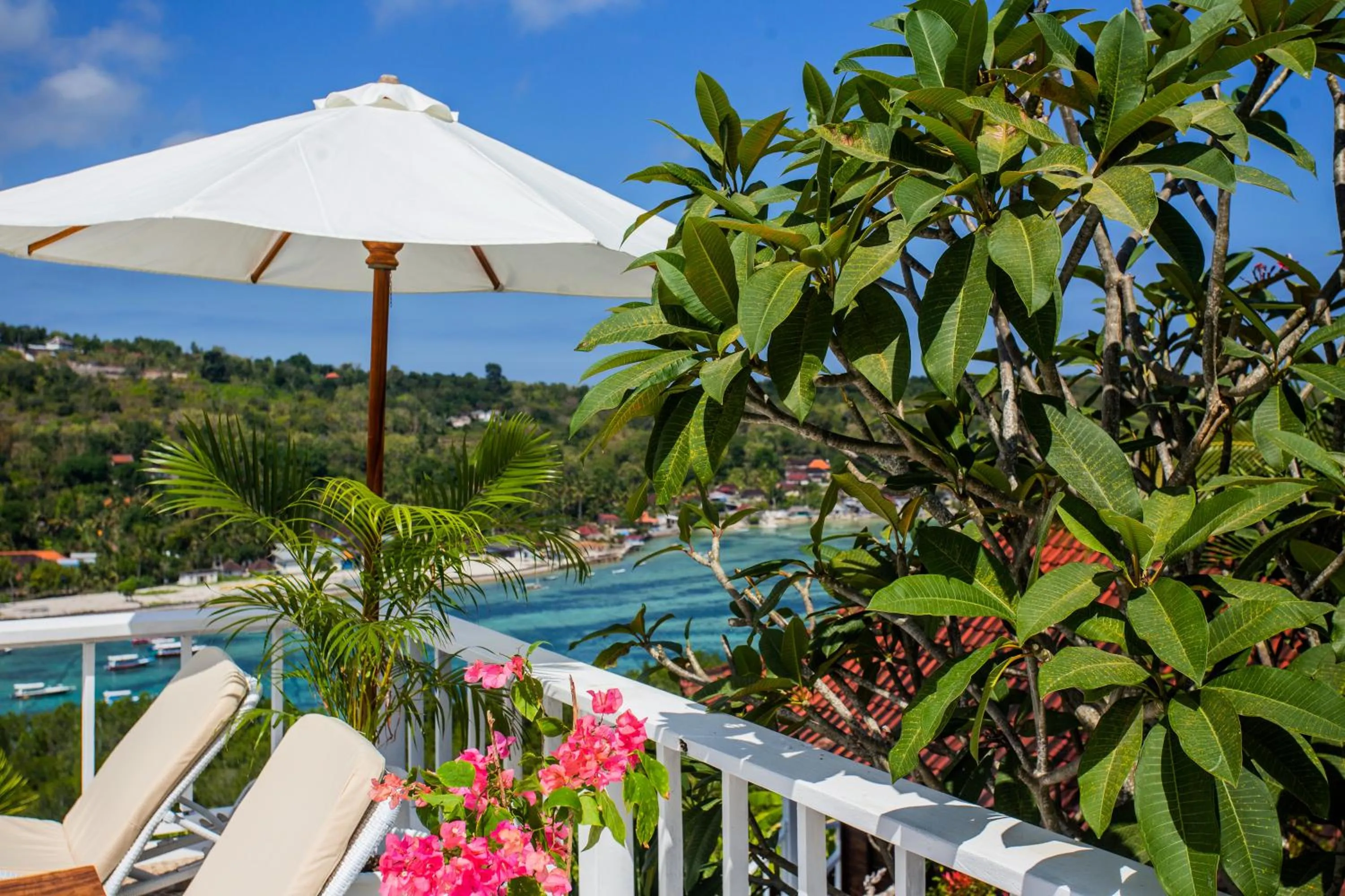 Pool view in Stardust Villas