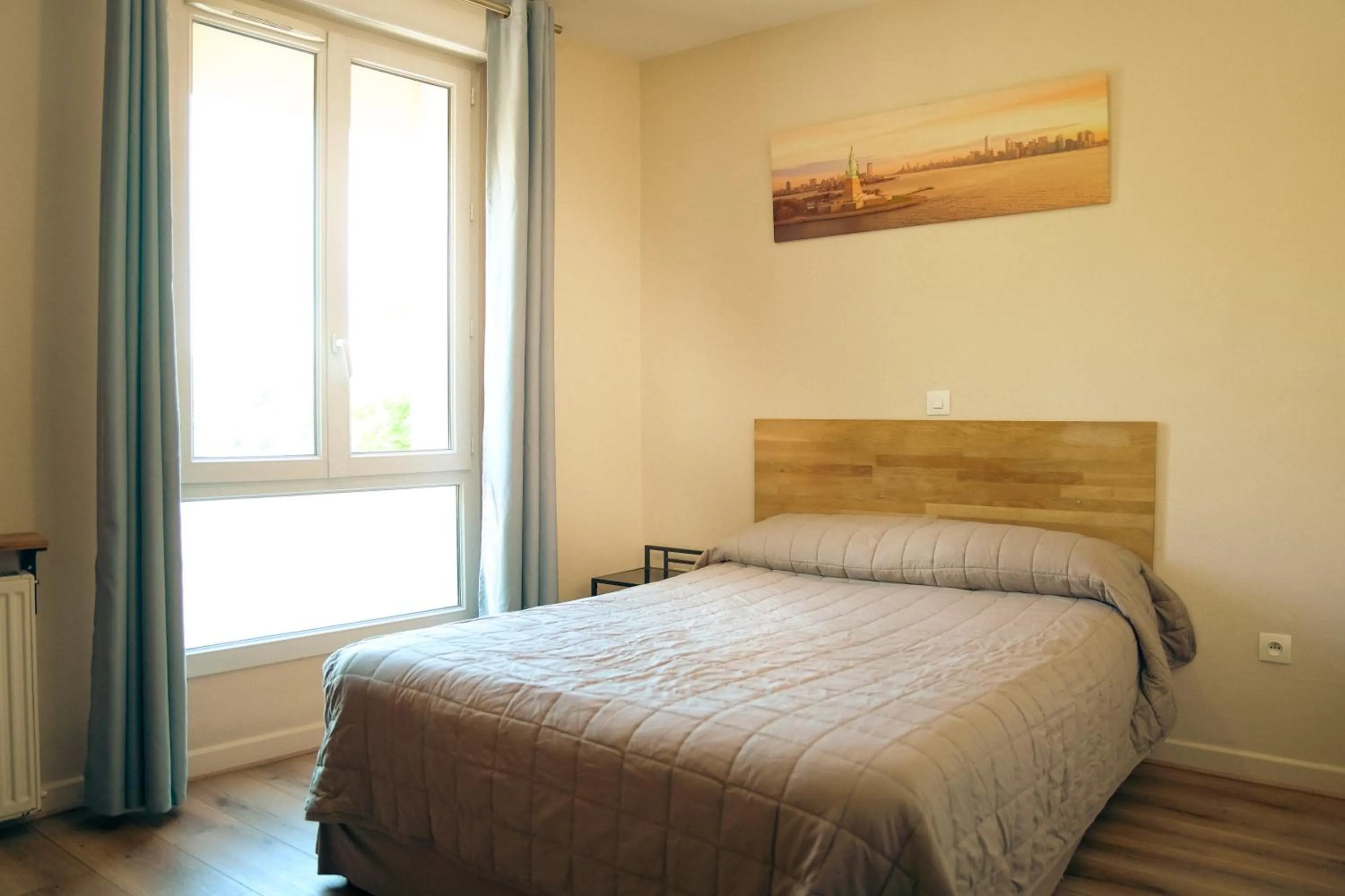 Bed in HOTEL IN PARIS