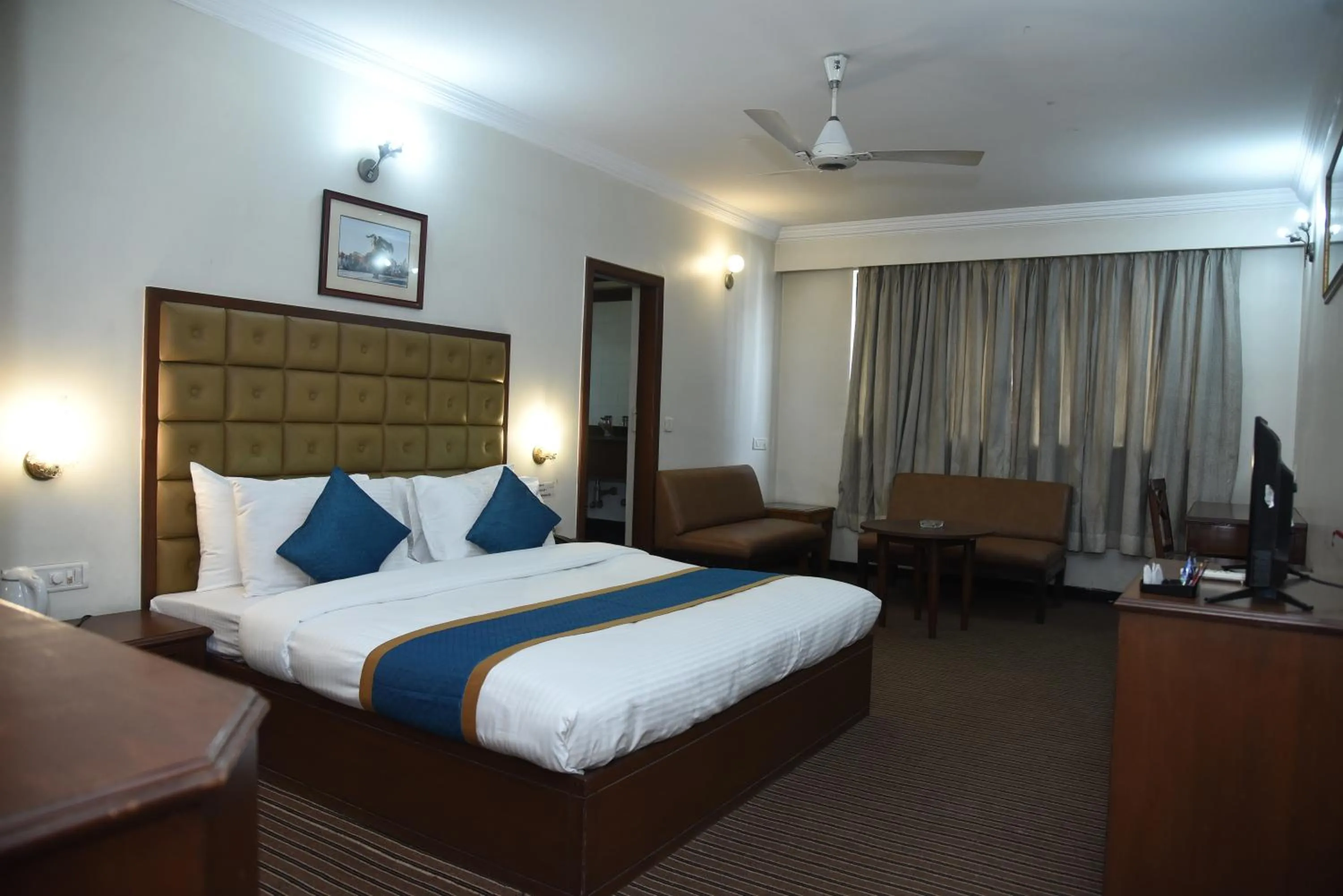 Bedroom, Bed in BelAir Suites Pune