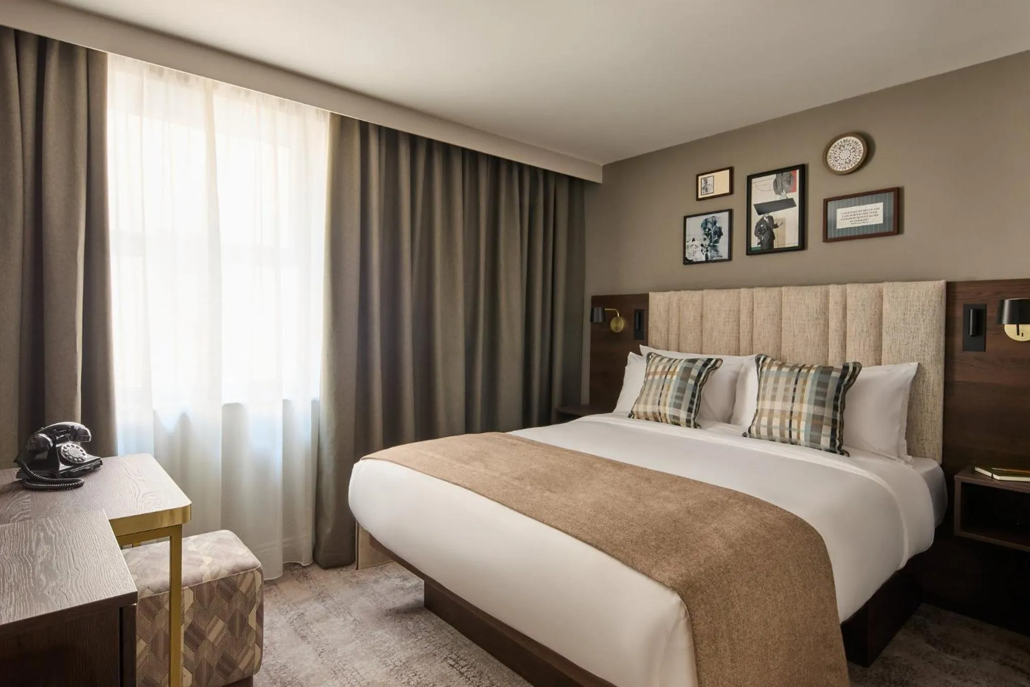 Photo of the whole room, Bed in Hotel Indigo Leeds by IHG