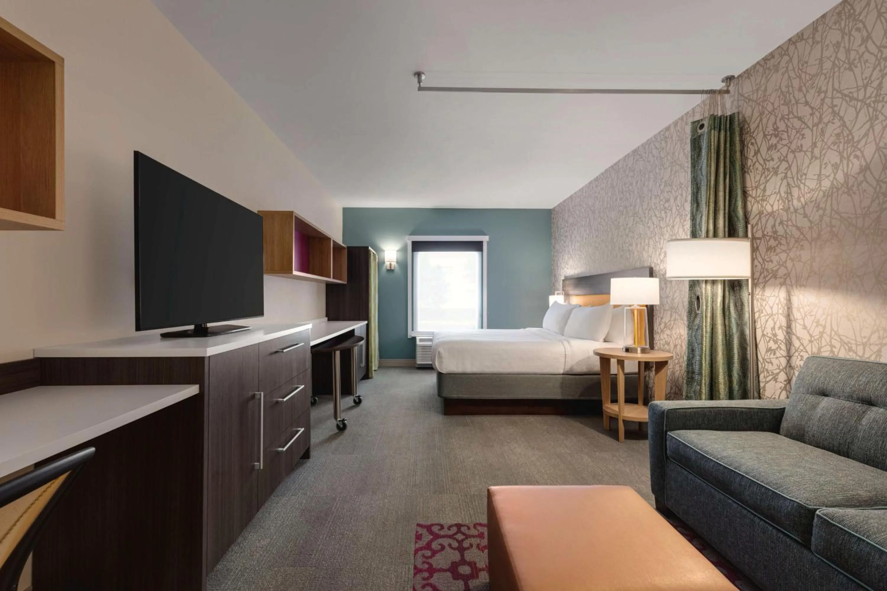 Living room in Home2 Suites By Hilton Dalton