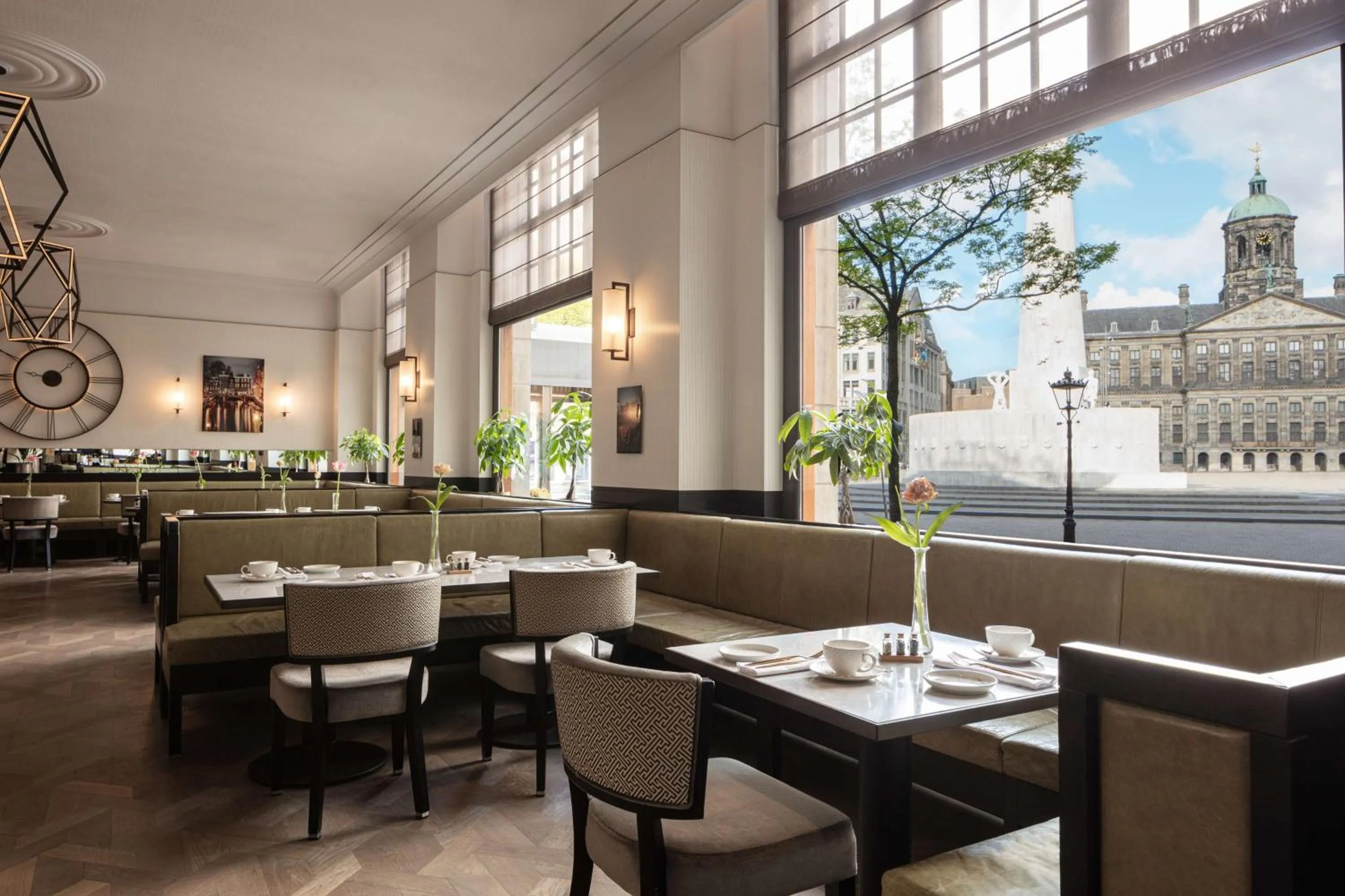 Restaurant/places to eat in Anantara Grand Hotel Krasnapolsky Amsterdam