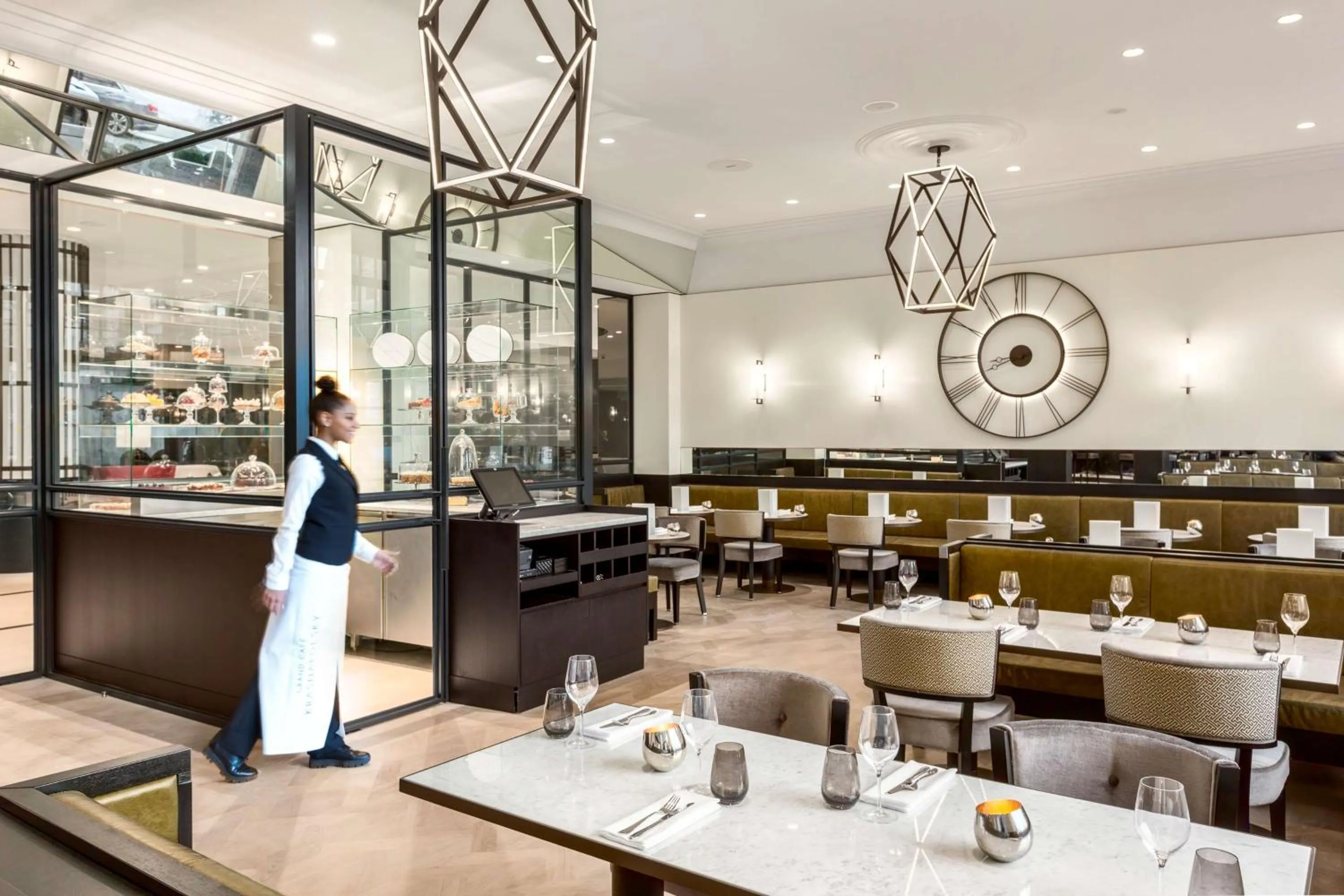 Restaurant/places to eat in Anantara Grand Hotel Krasnapolsky Amsterdam