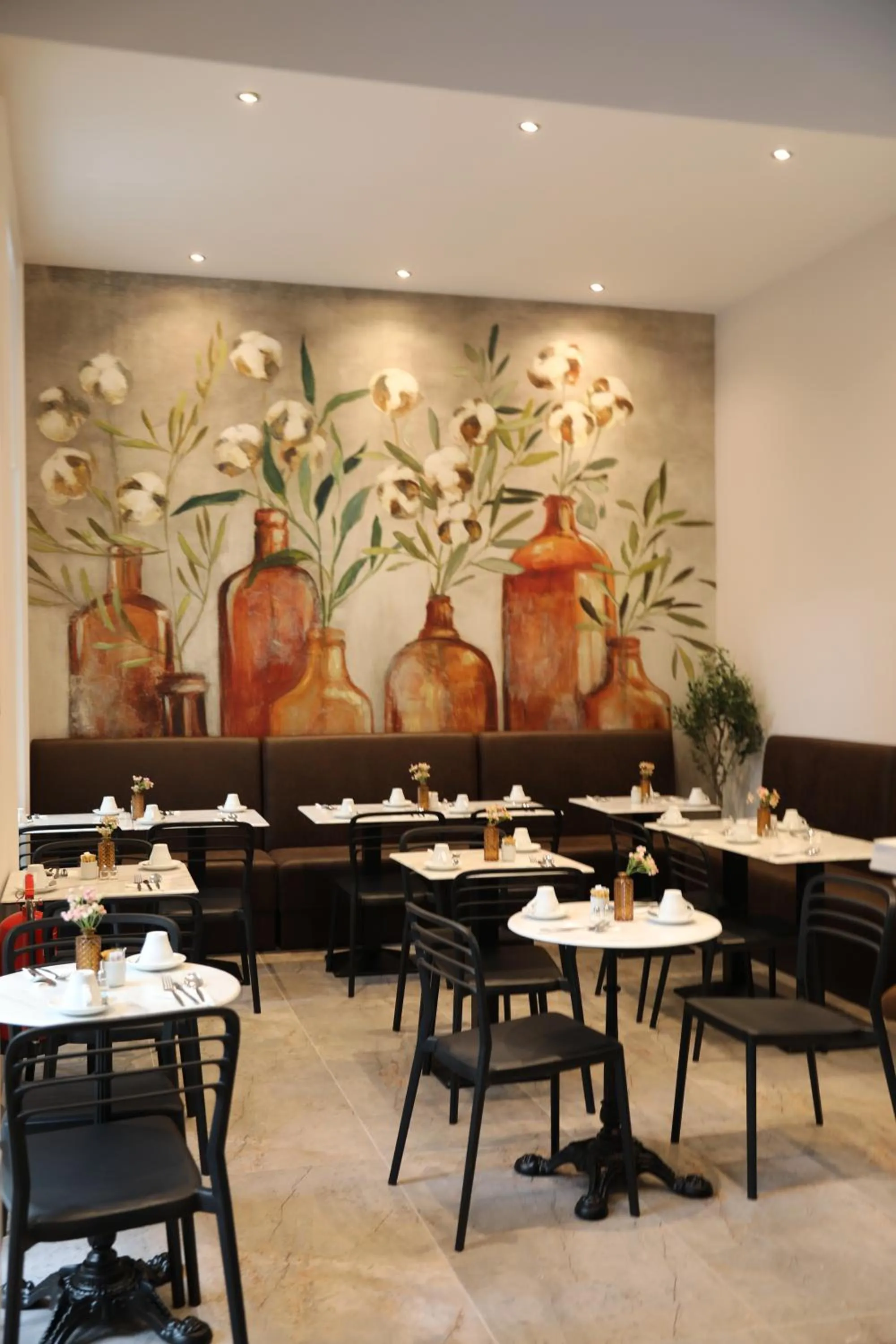 Breakfast in Reem Hotel