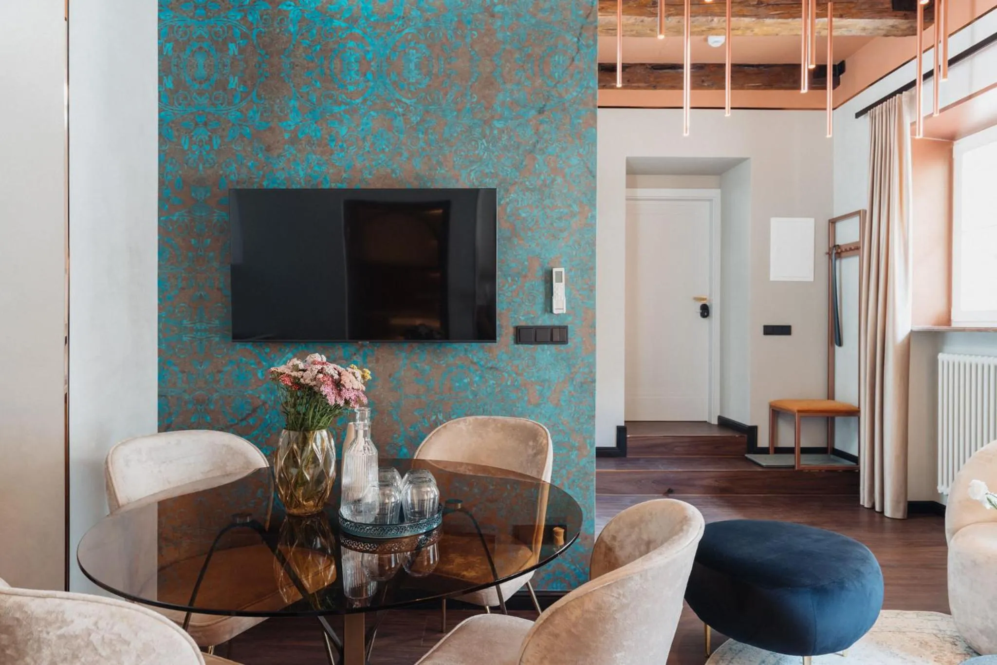 Communal lounge/ TV room in Cu Residence - LoftAffair Spa Collection