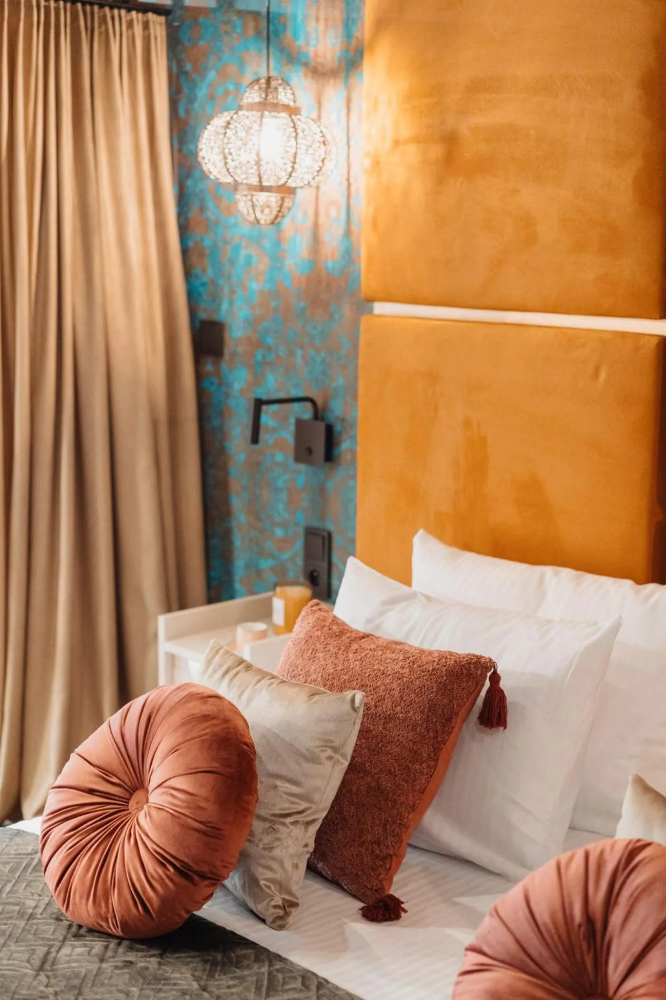 Bed in Cu Residence - LoftAffair Spa Collection