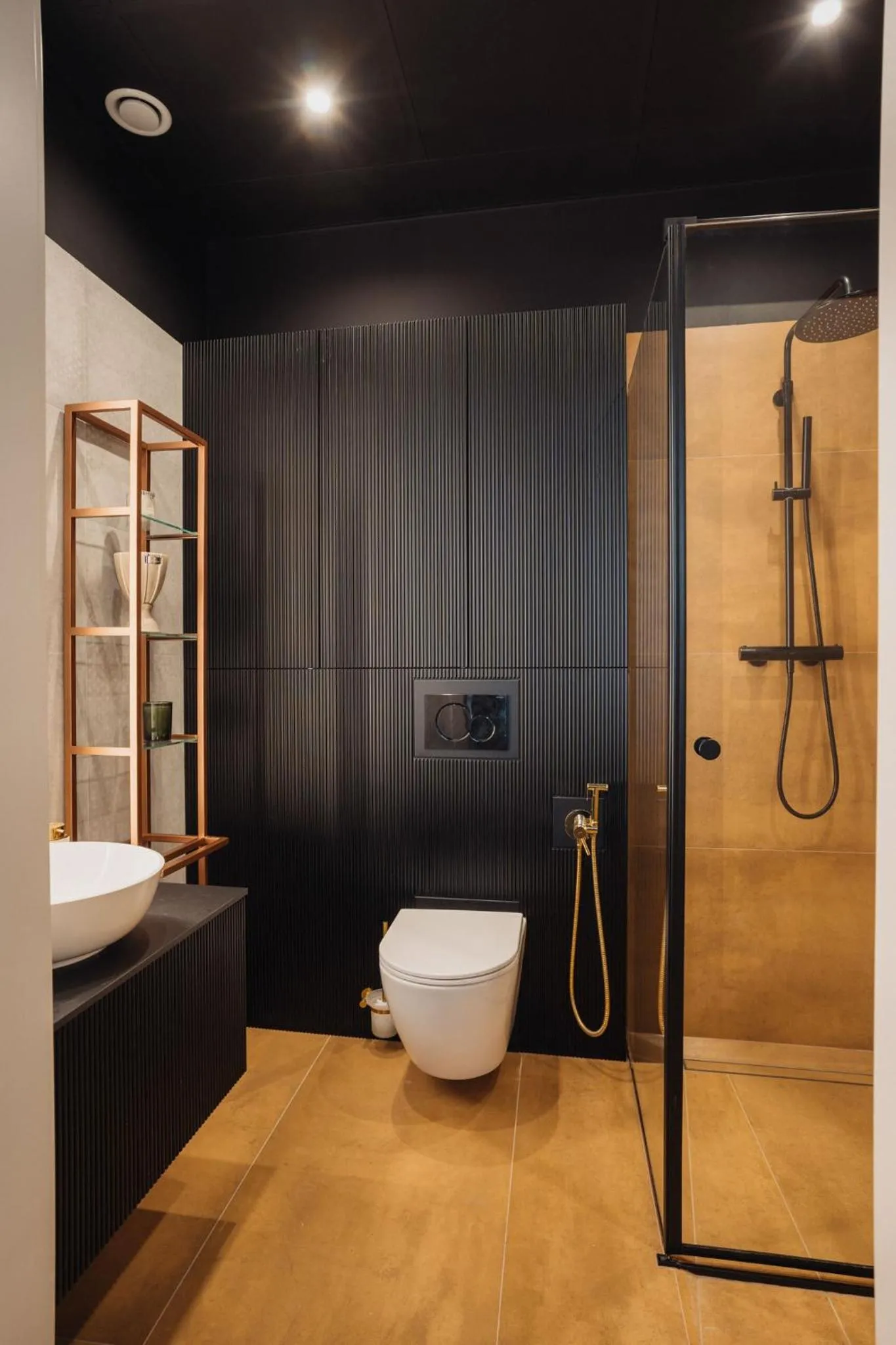 Shower in Cu Residence - LoftAffair Spa Collection