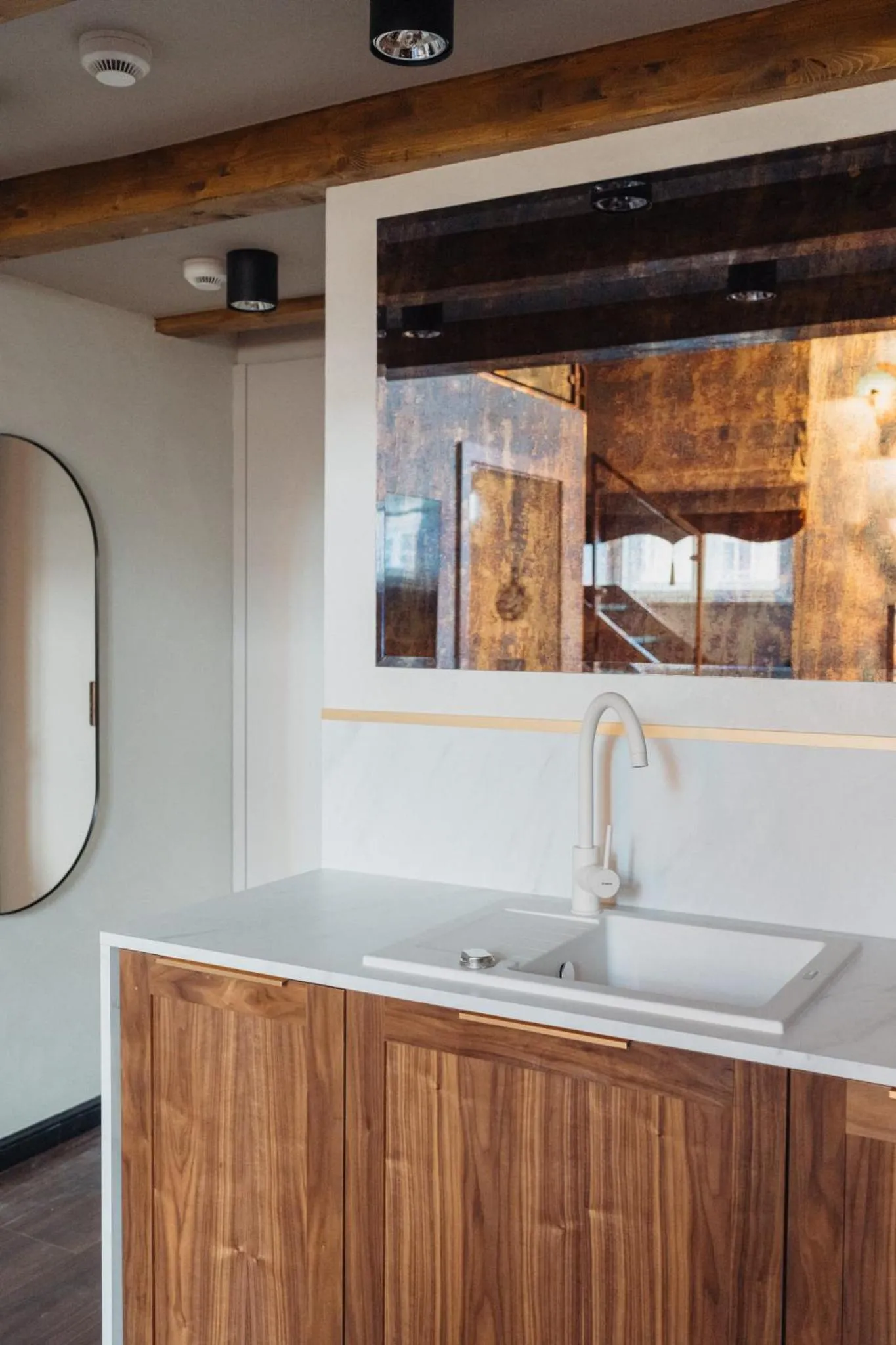 Kitchen or kitchenette in Cu Residence - LoftAffair Spa Collection