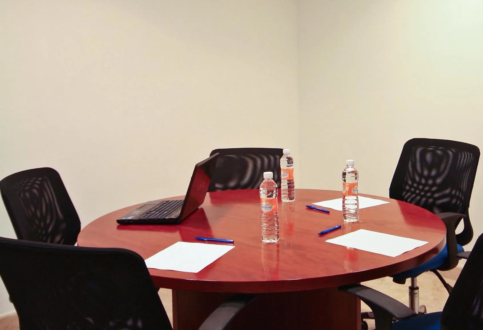 Meeting/conference room in One Ciudad del Carmen Concordia