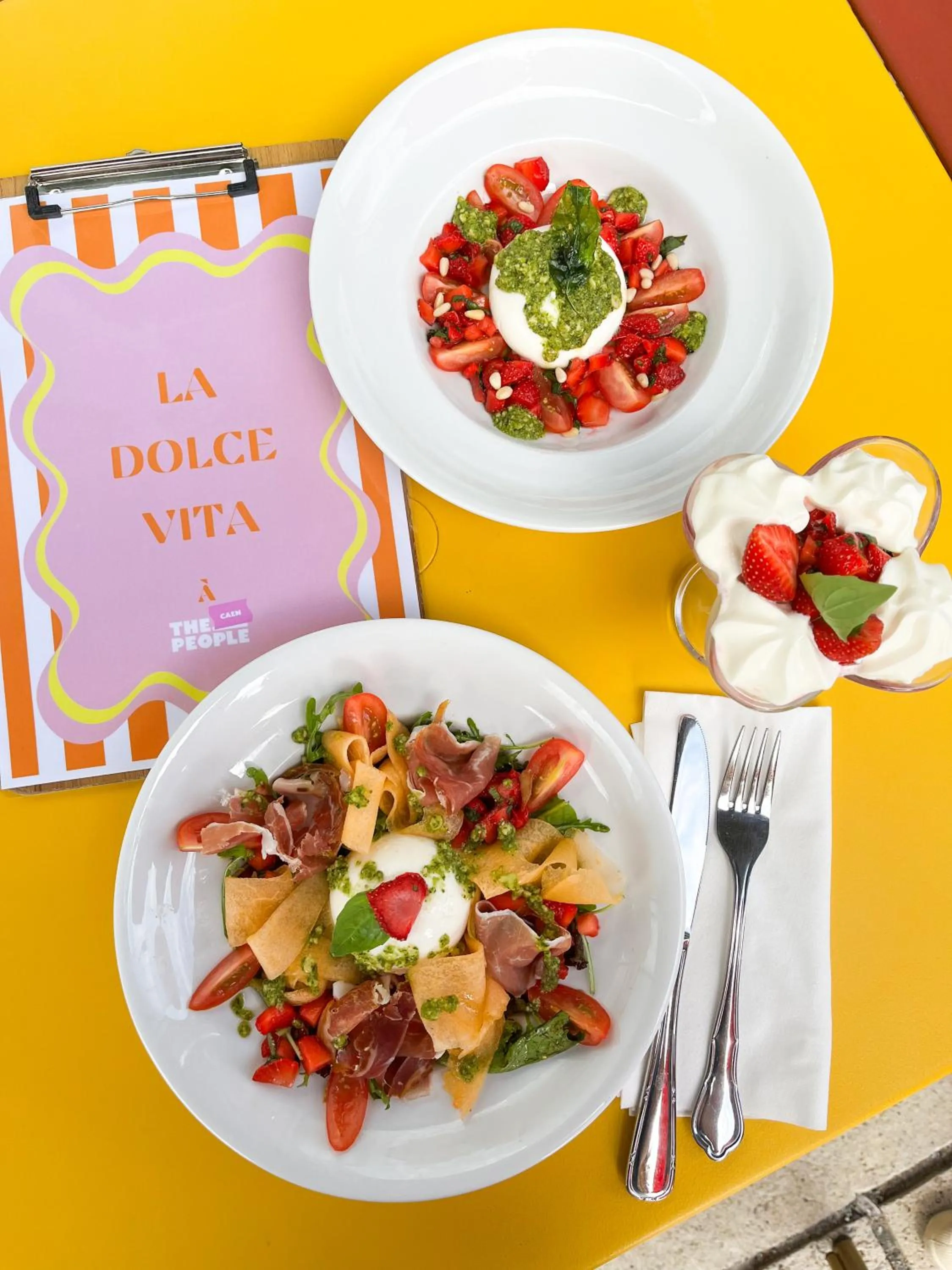 Restaurant/places to eat in The People Caen