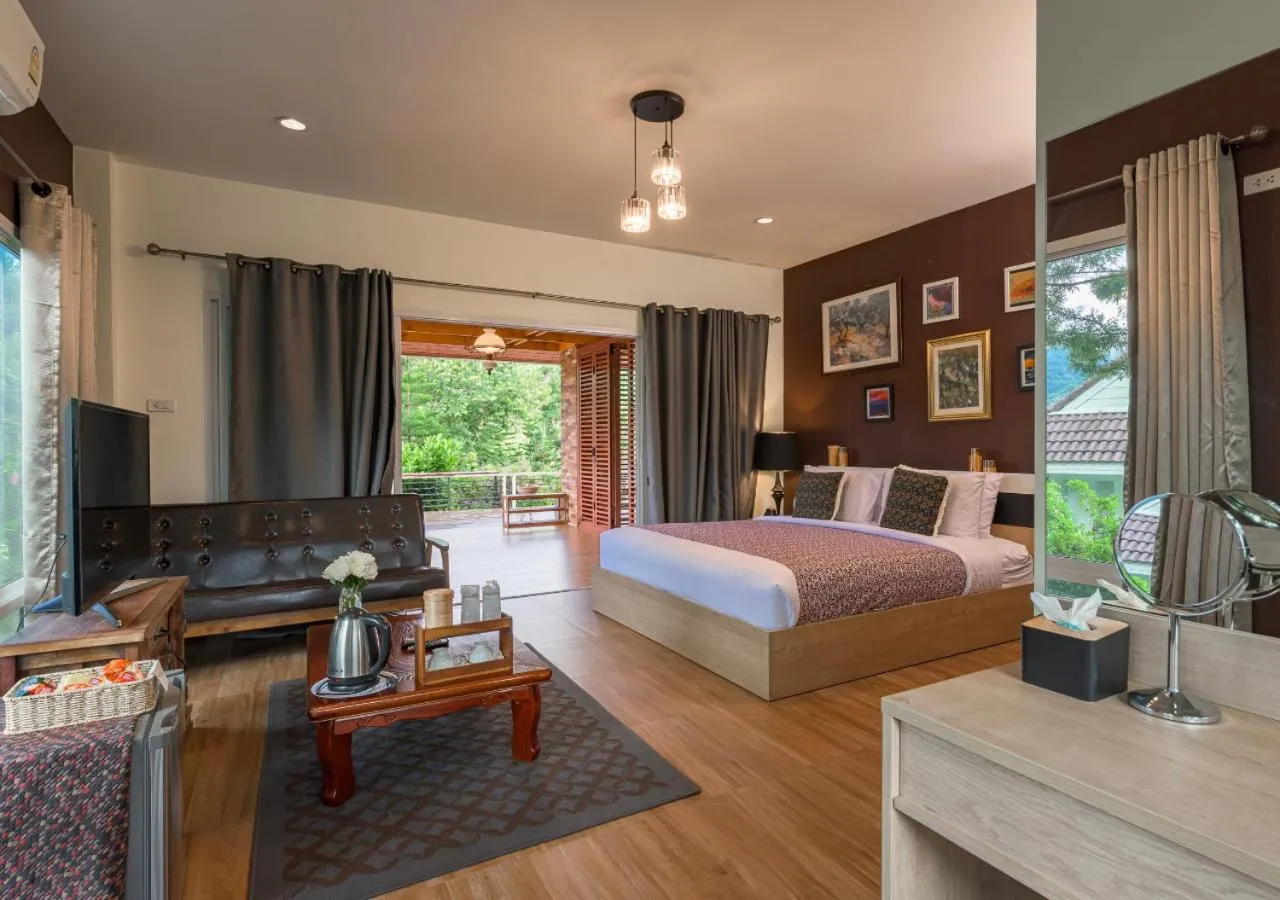 Guests, Bed in VANA Homestay