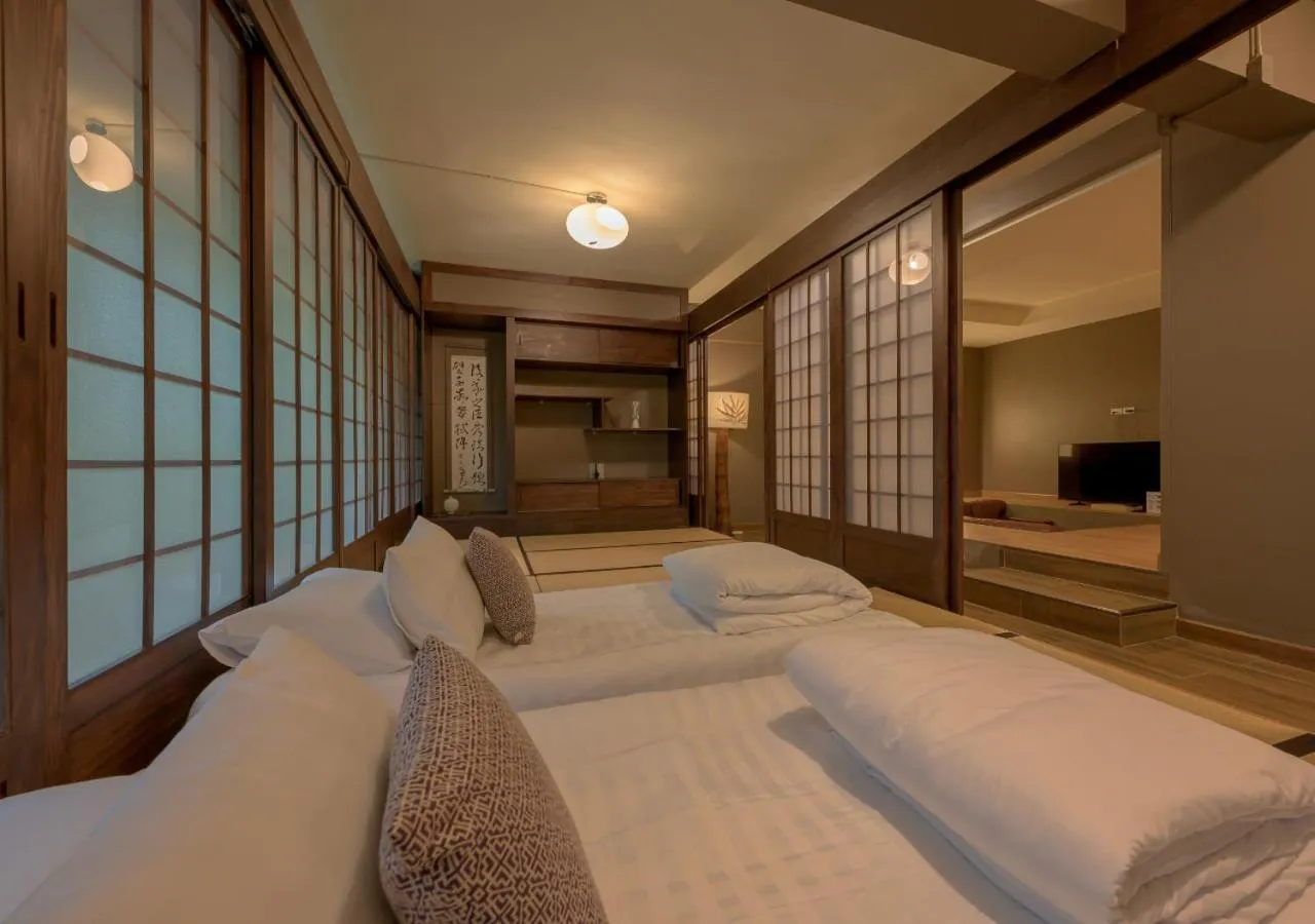 Guests, Bed in VANA Homestay