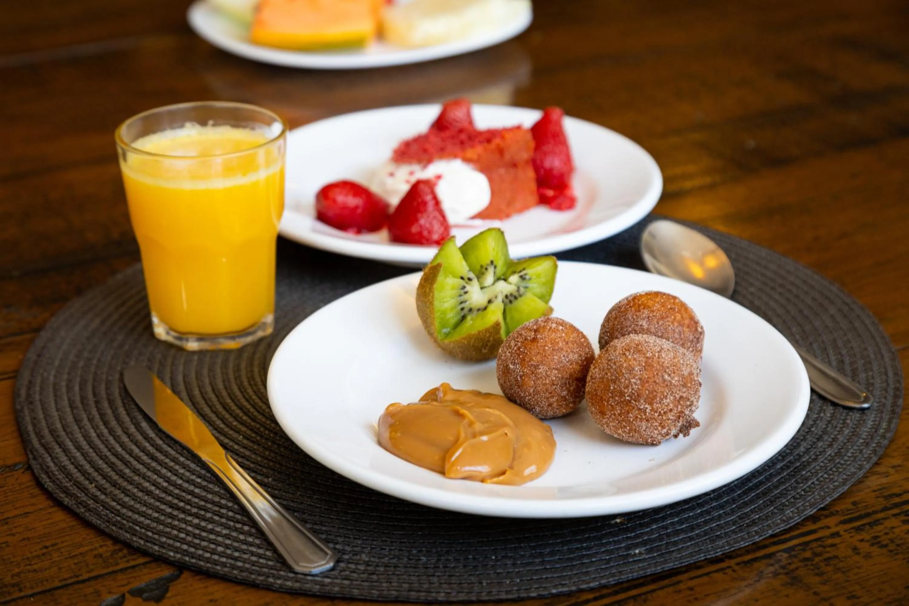 Food and drinks in Alfa Hotel