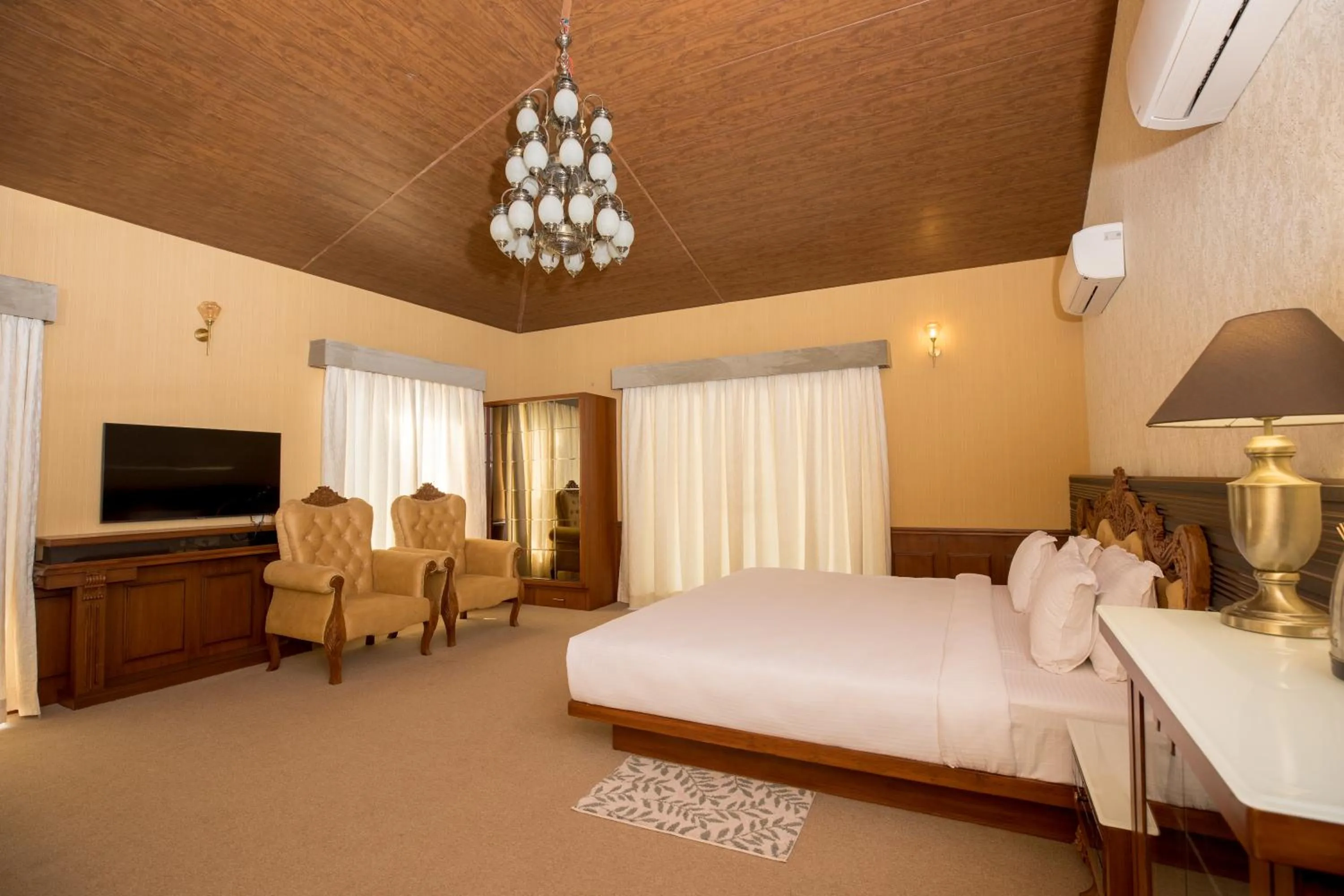 Bed in Urmilaa Green County Resort 35 KM From Kolhapur
