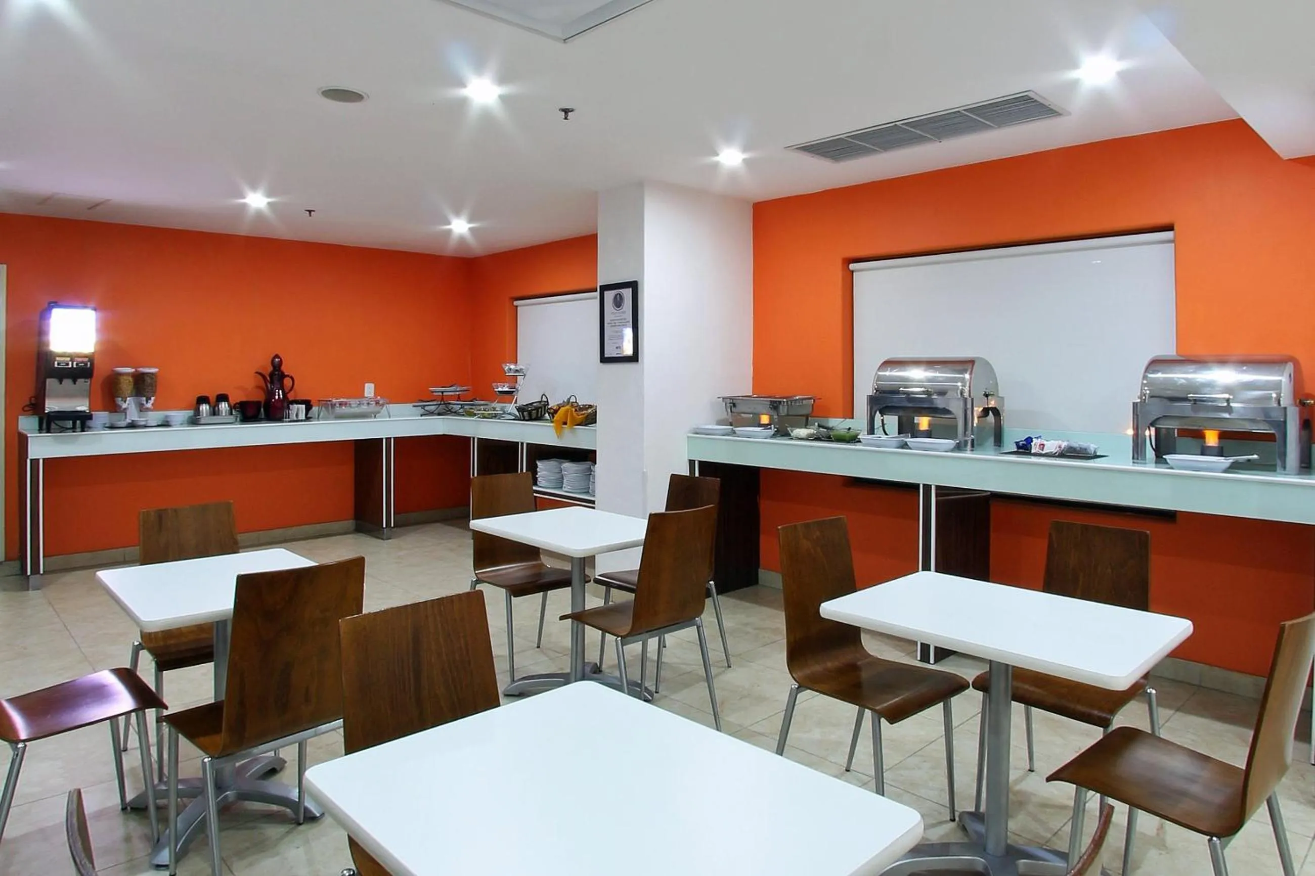 Restaurant/places to eat in One Guadalajara Centro Historico