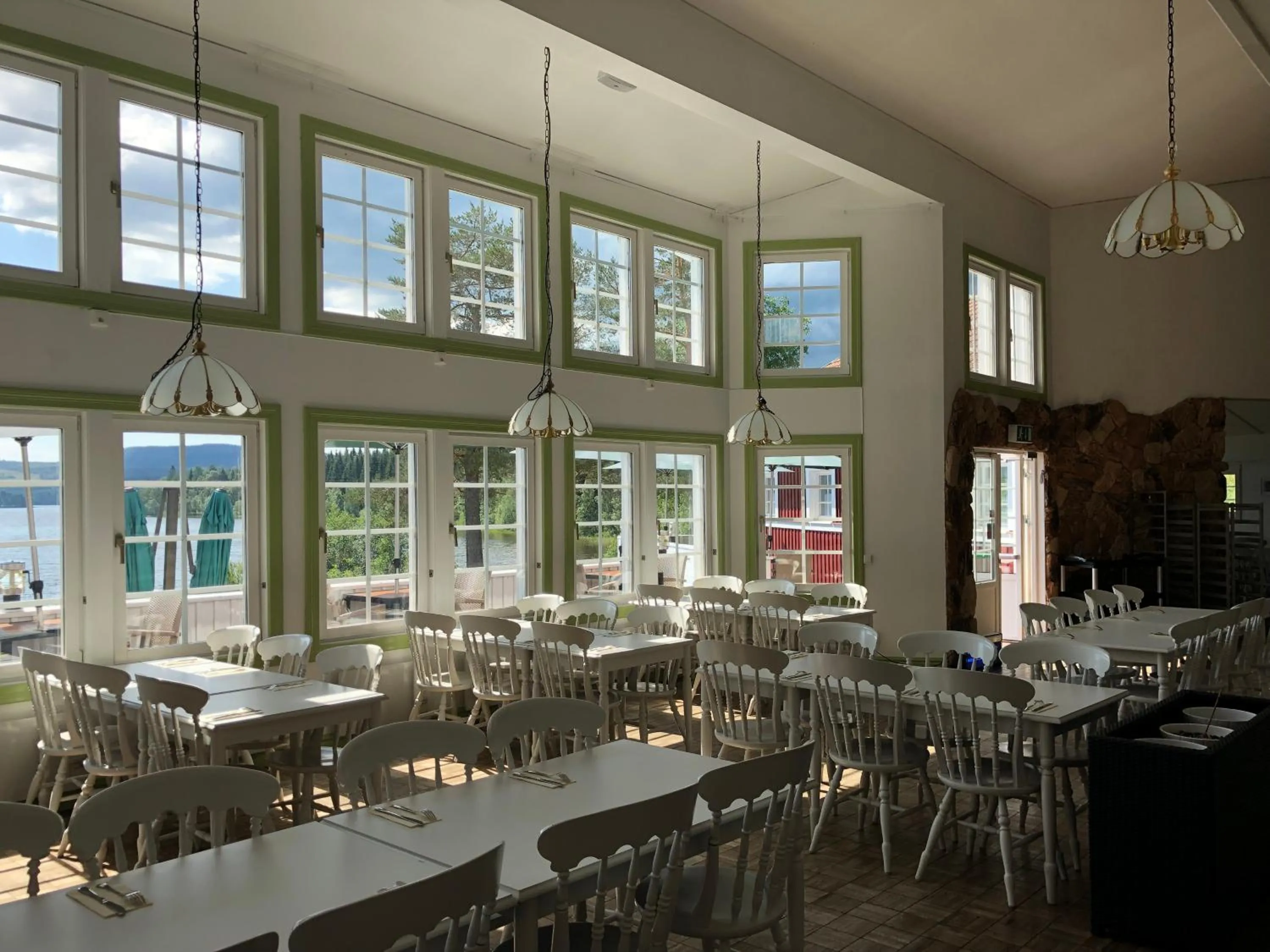 Restaurant/places to eat in Skulesjön Hotell