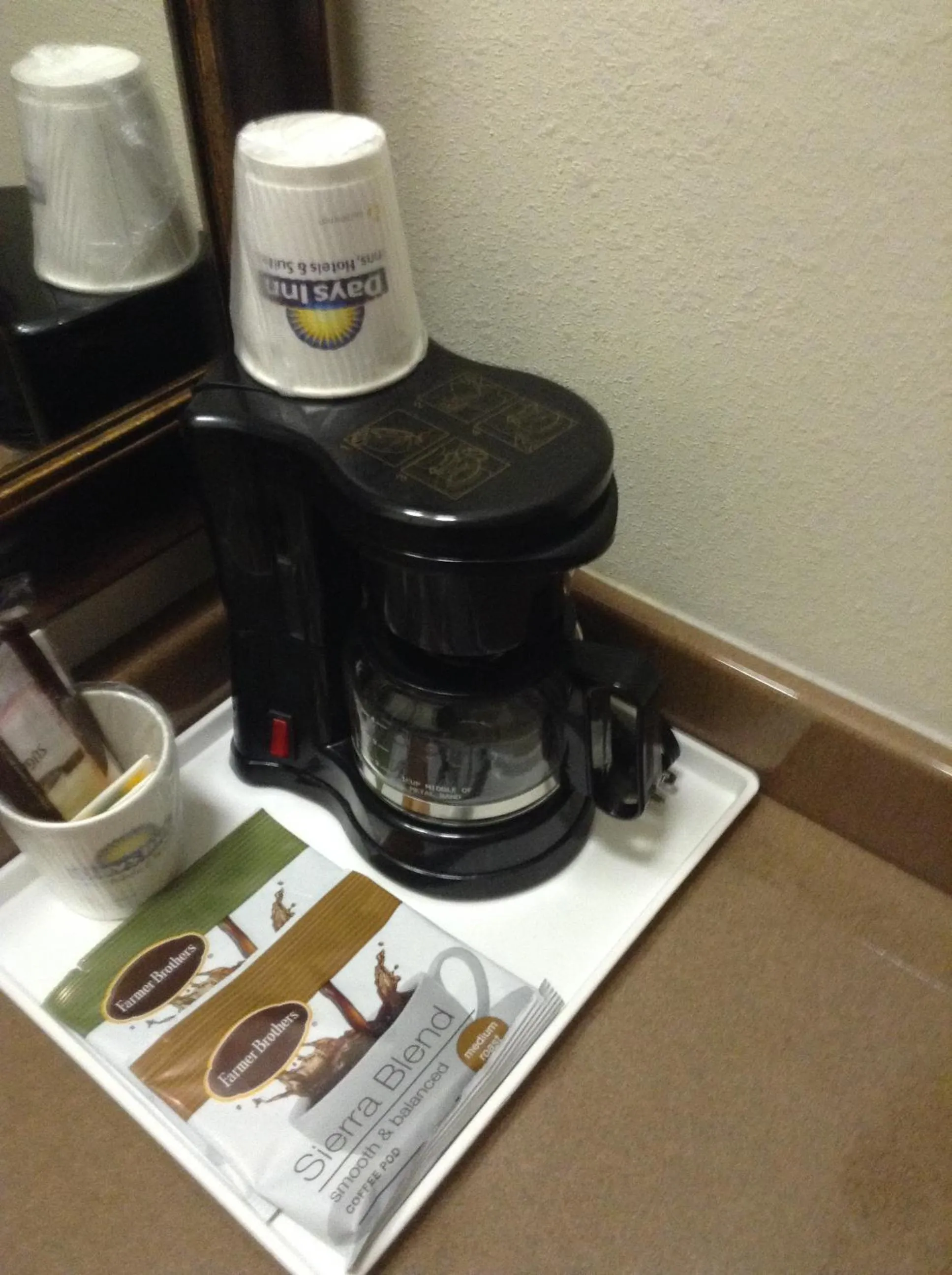 Coffee/tea facilities in Days Inn by Wyndham Carroll