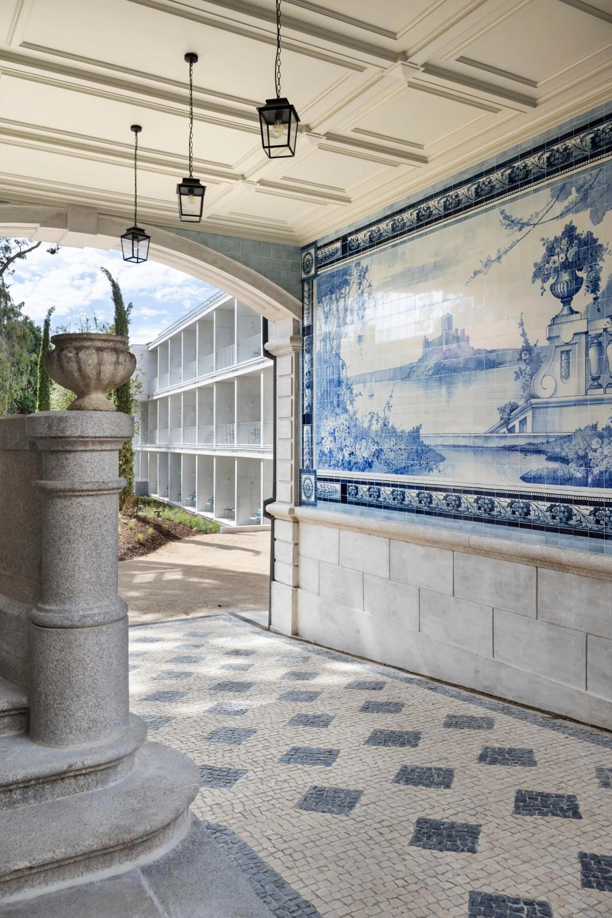 Property building in One Shot Palácio Cedofeita