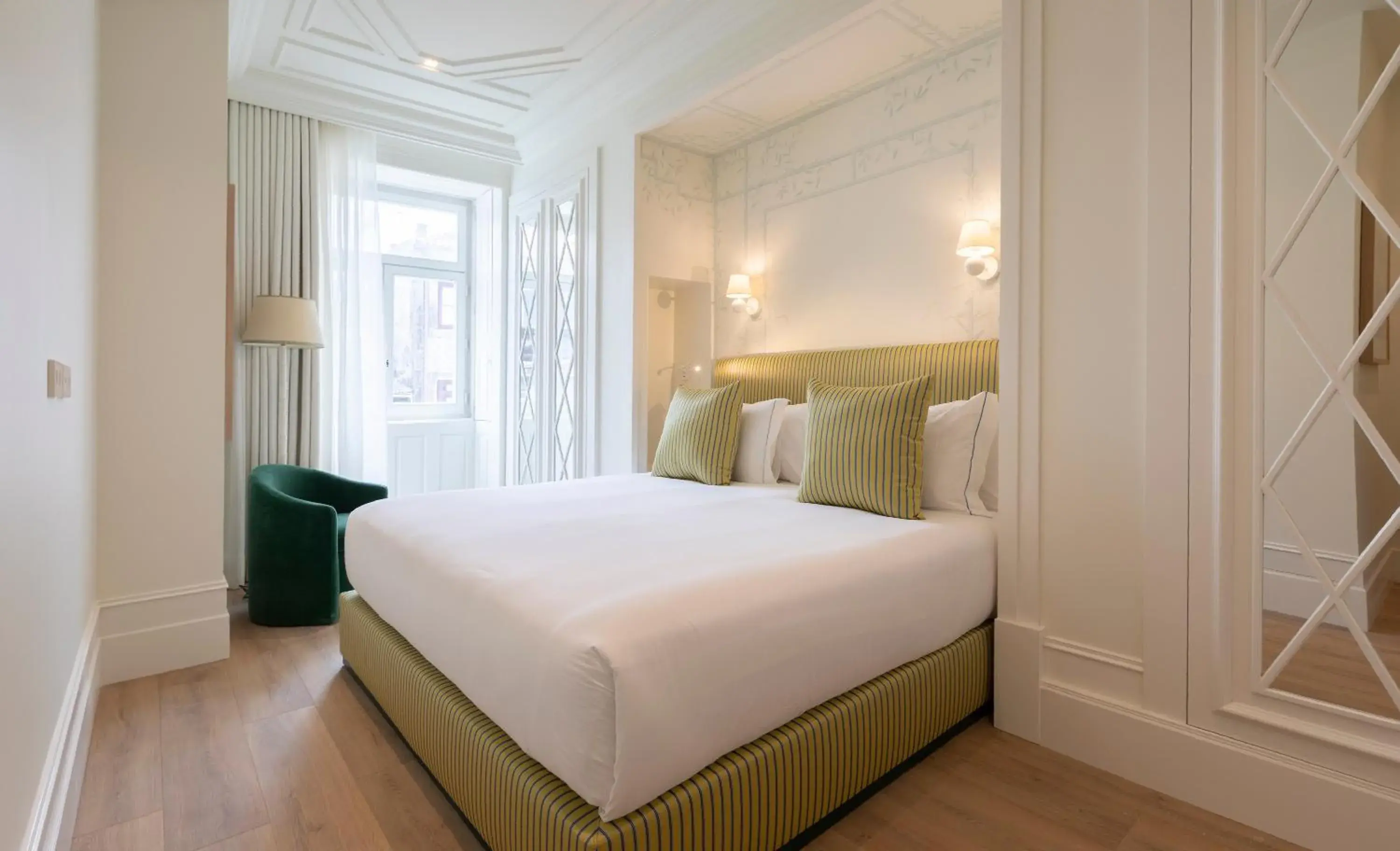 Standard Double or Twin Room in One Shot Palácio Cedofeita Standard Double or Twin Room in One Shot Palácio Cedofeita