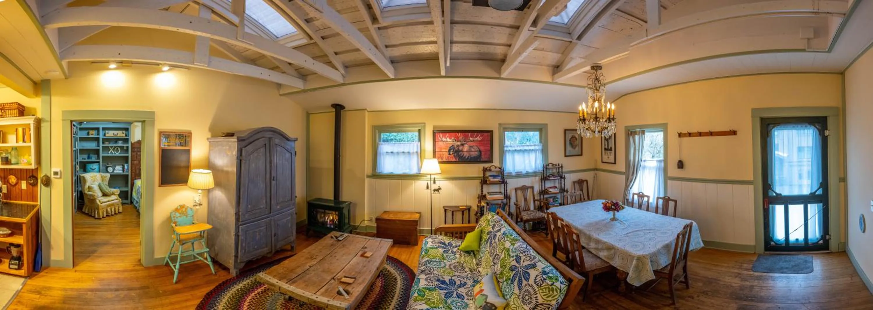 Clementine's Guest House & Vacation Rentals