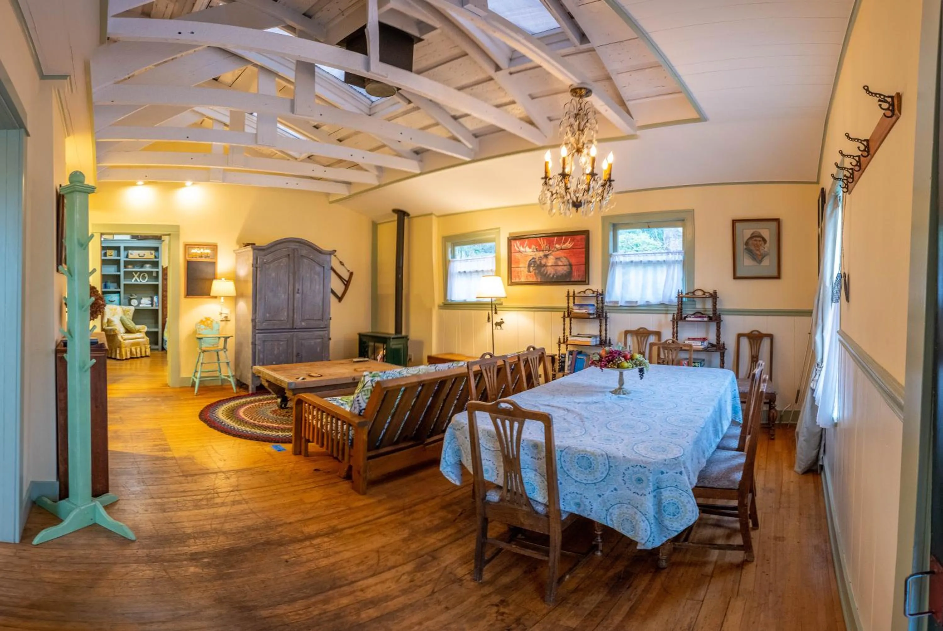 Clementine's Guest House & Vacation Rentals