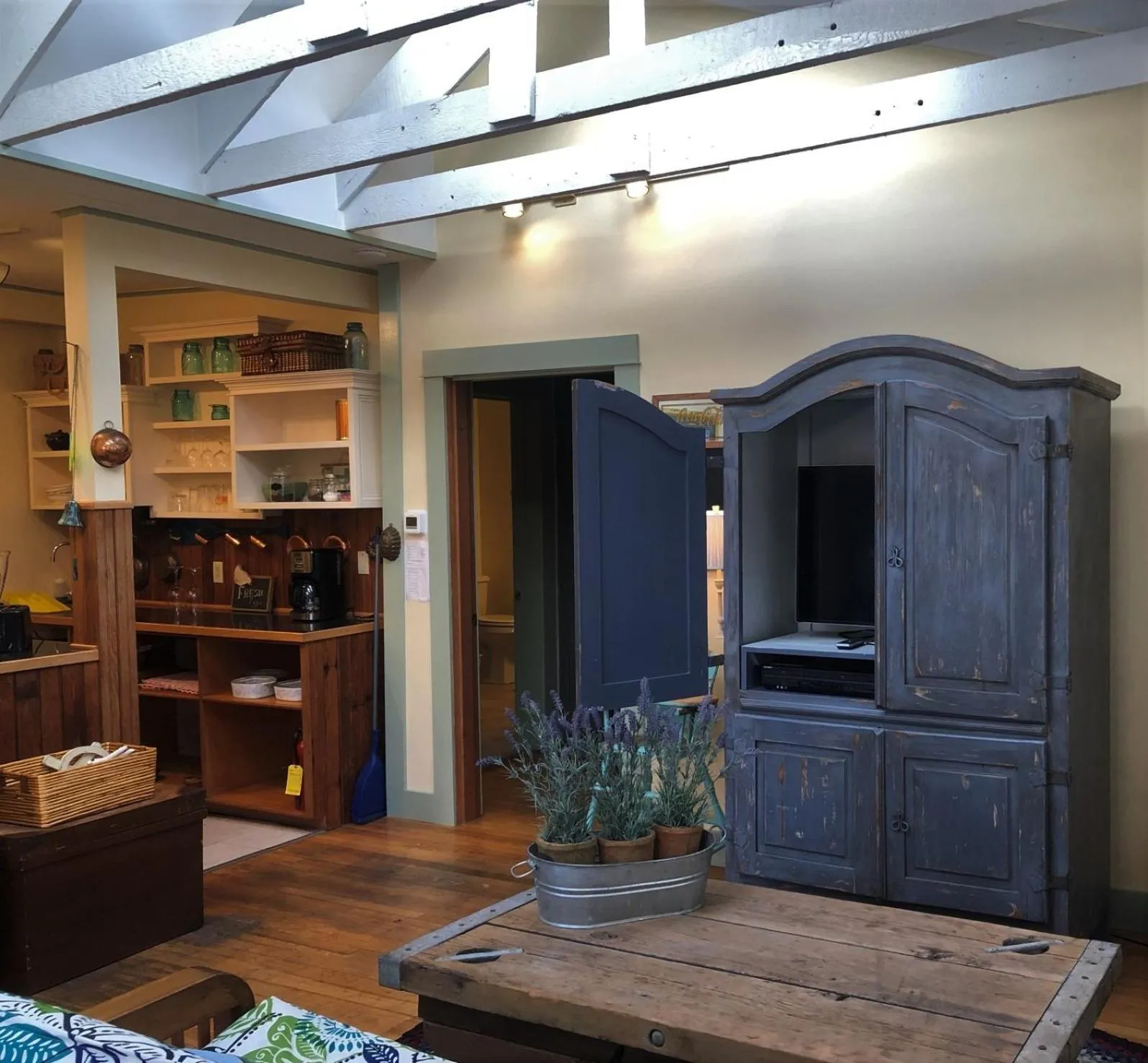 Clementine's Guest House & Vacation Rentals