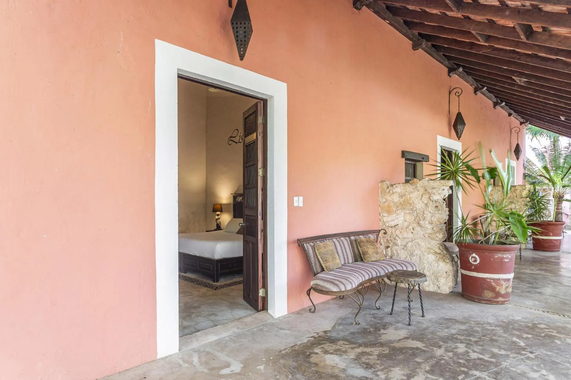 Patio in Hacienda Sacnicte