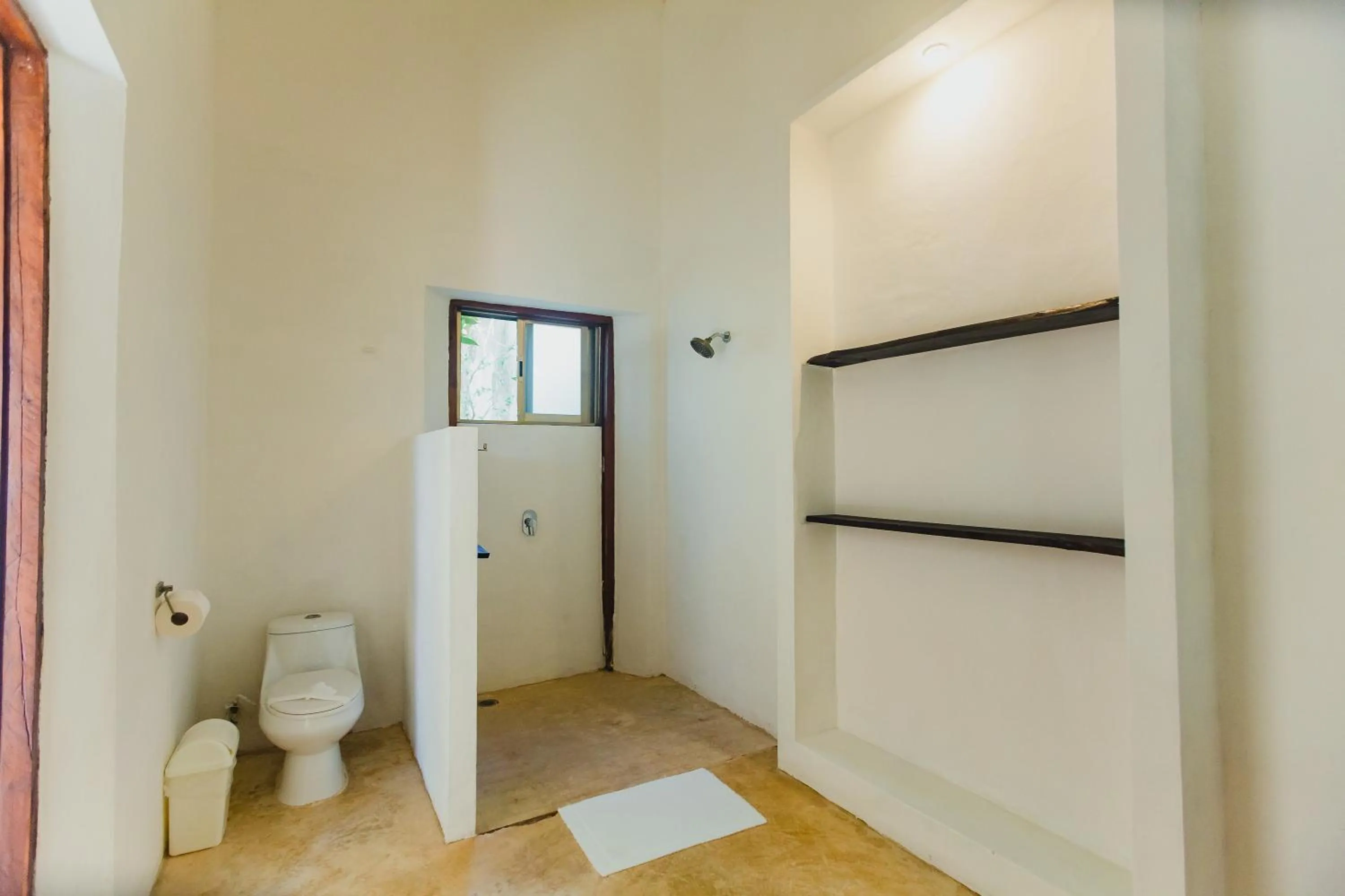 Shower in Hacienda Sacnicte